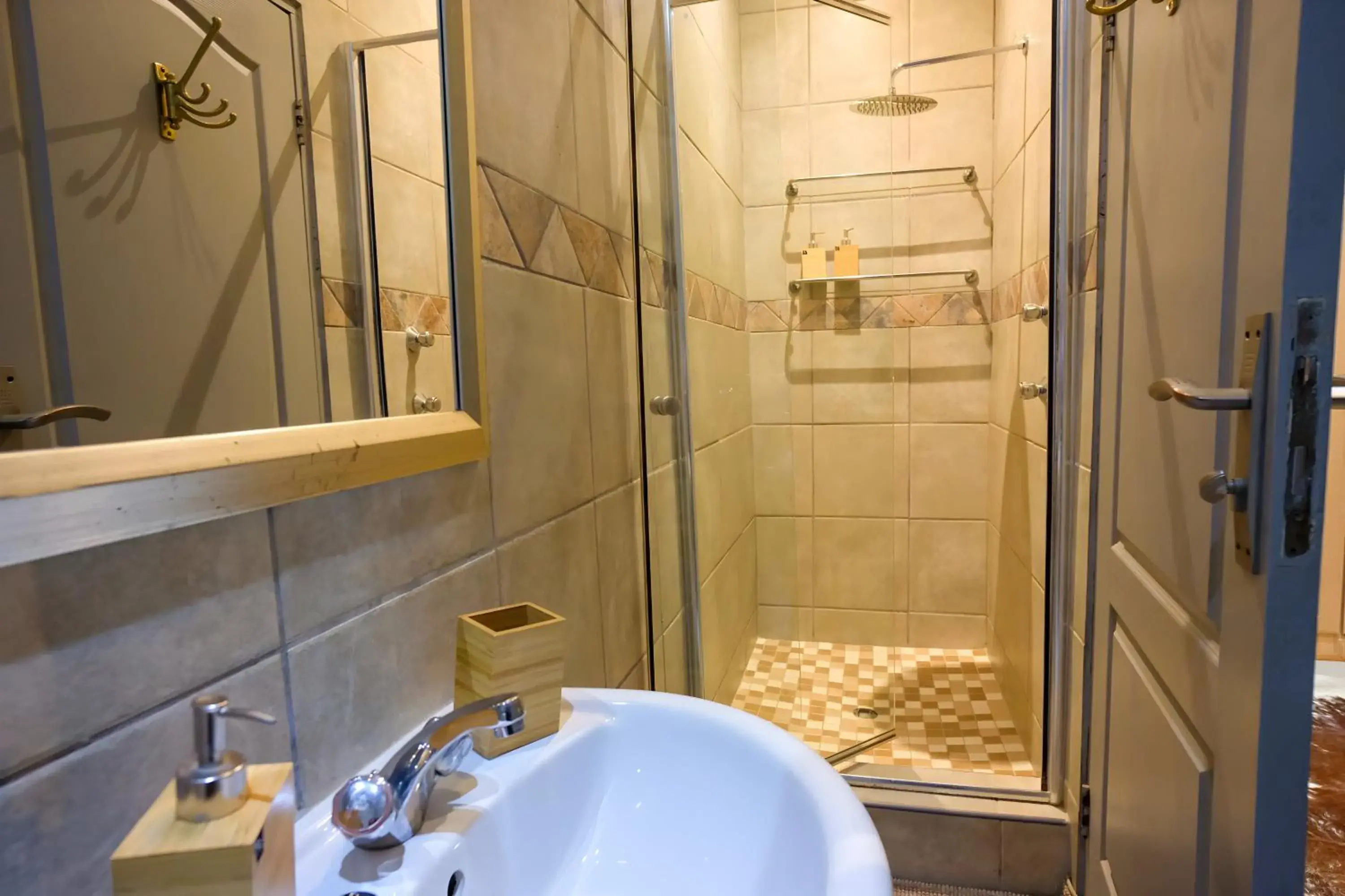 Double or Twin Room in St Lucia Livingston Lodge Double or Twin Room in St Lucia Livingston Lodge