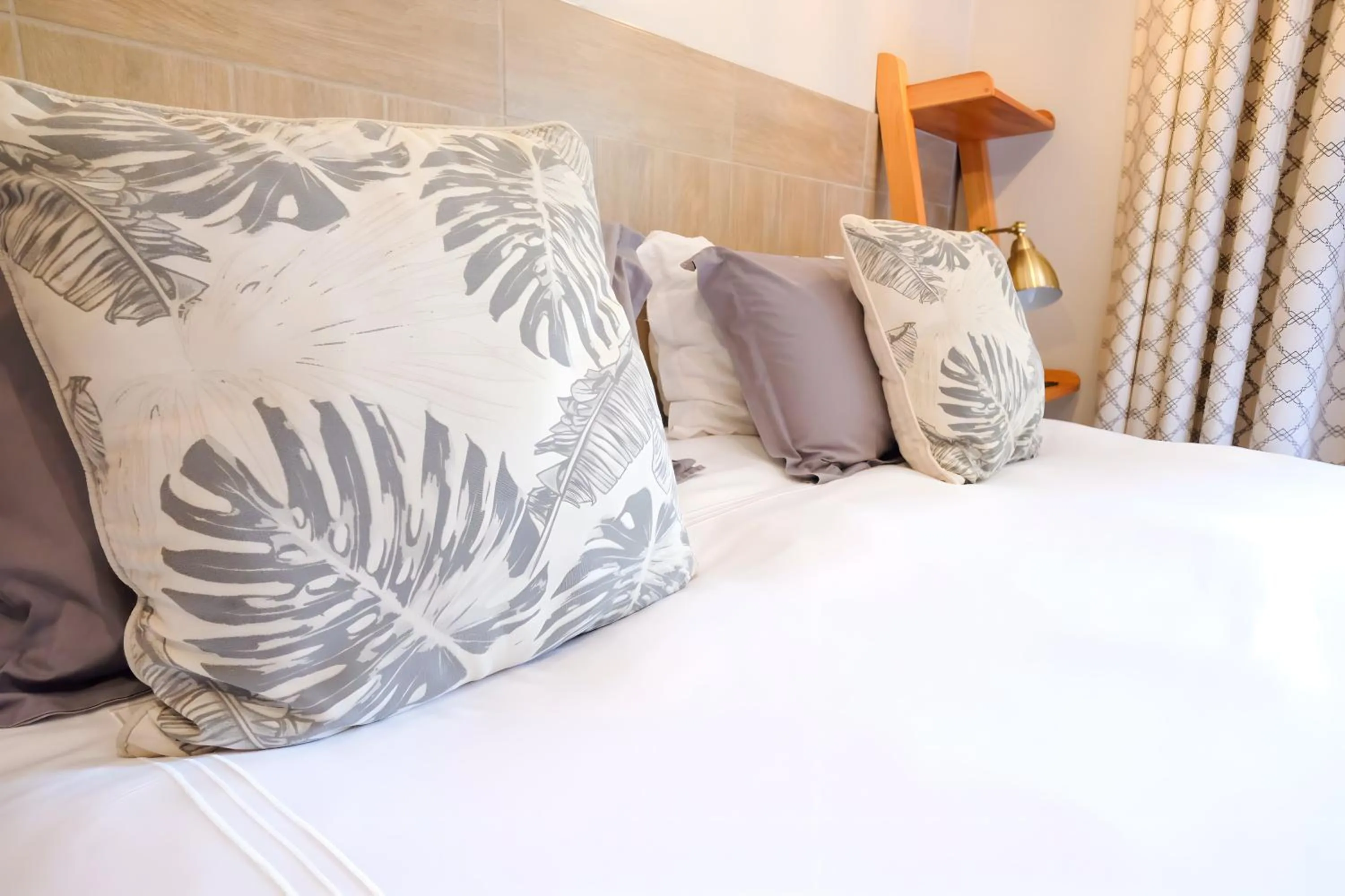 Bed in St Lucia Livingston Lodge