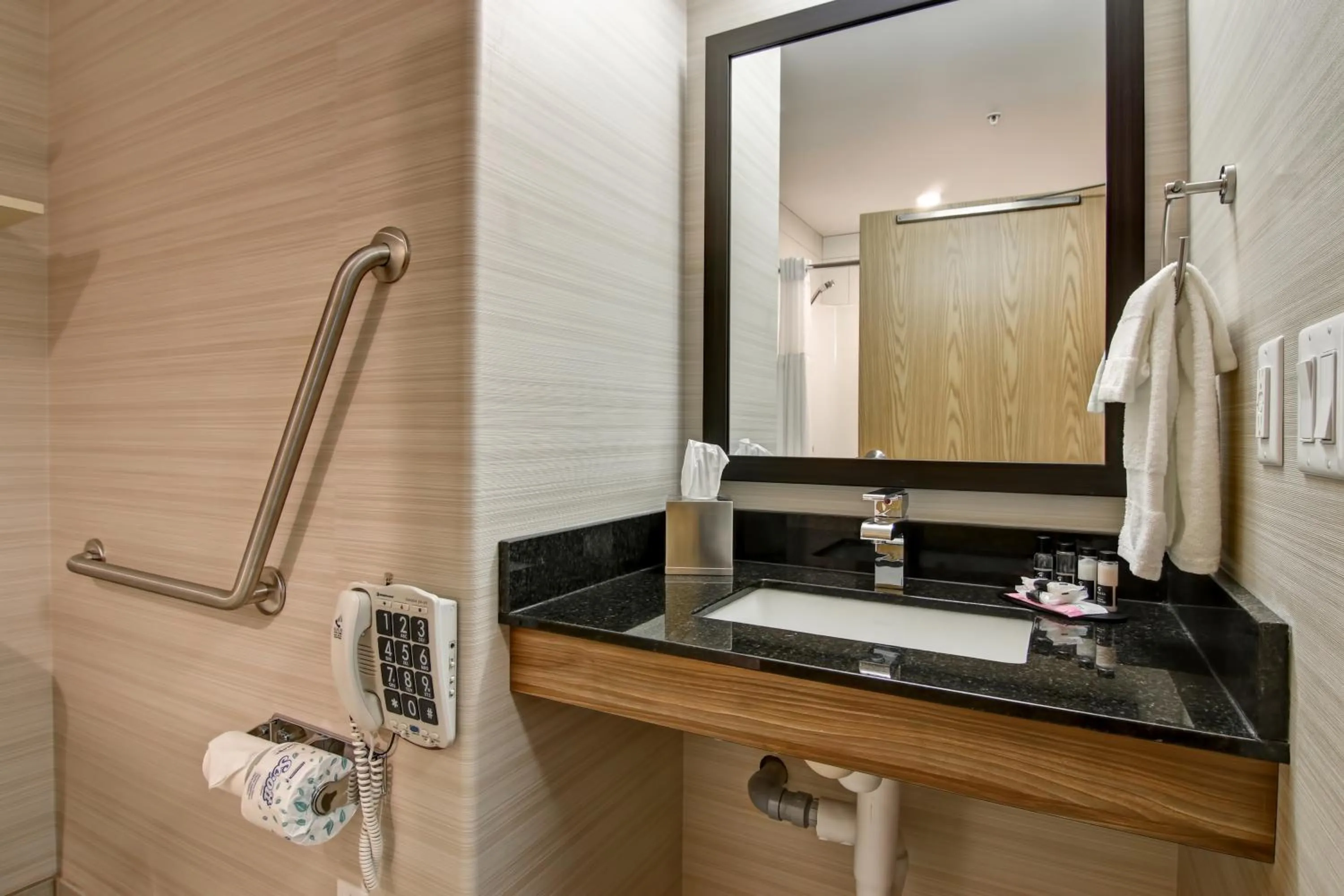 Bathroom in Canalta St.Paul