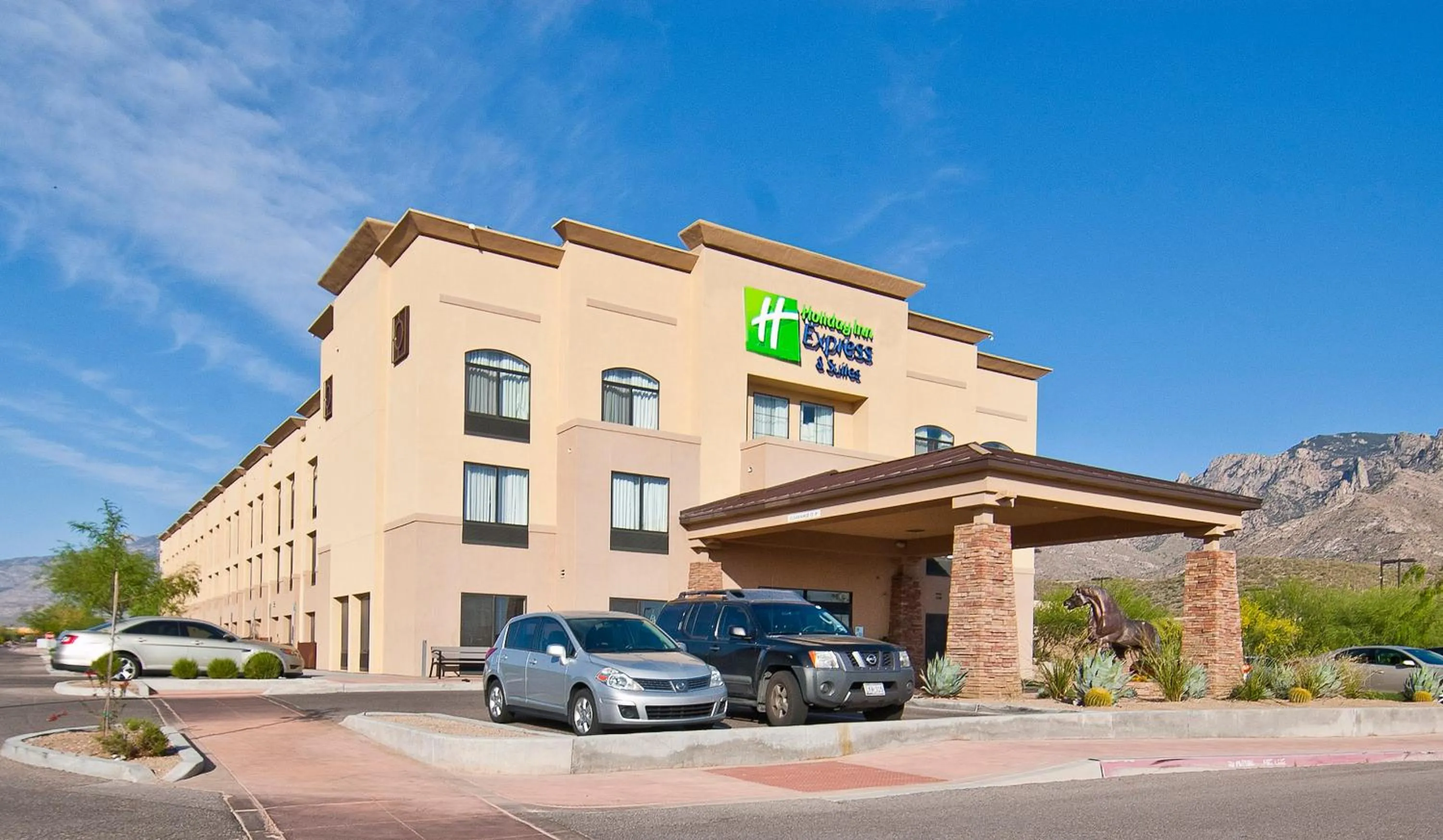 Property building in Holiday Inn Express & Suites Oro Valley-Tucson North by IHG
