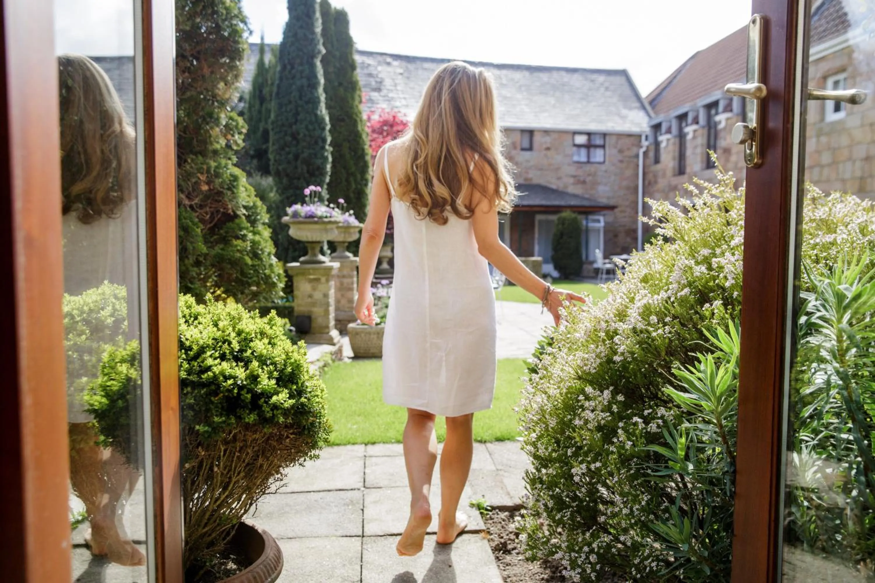 Garden view in Greenhills Country Hotel