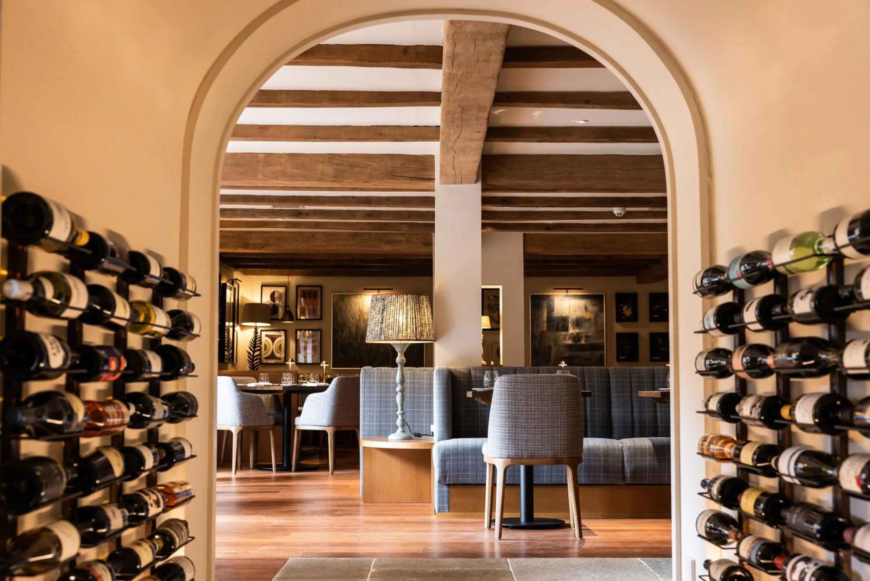 Restaurant/places to eat in Greenhills Country Hotel