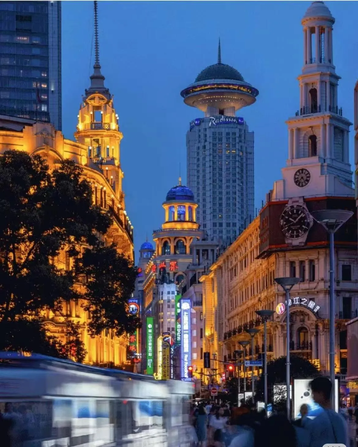 People in Shanghai YUHANG Hotel