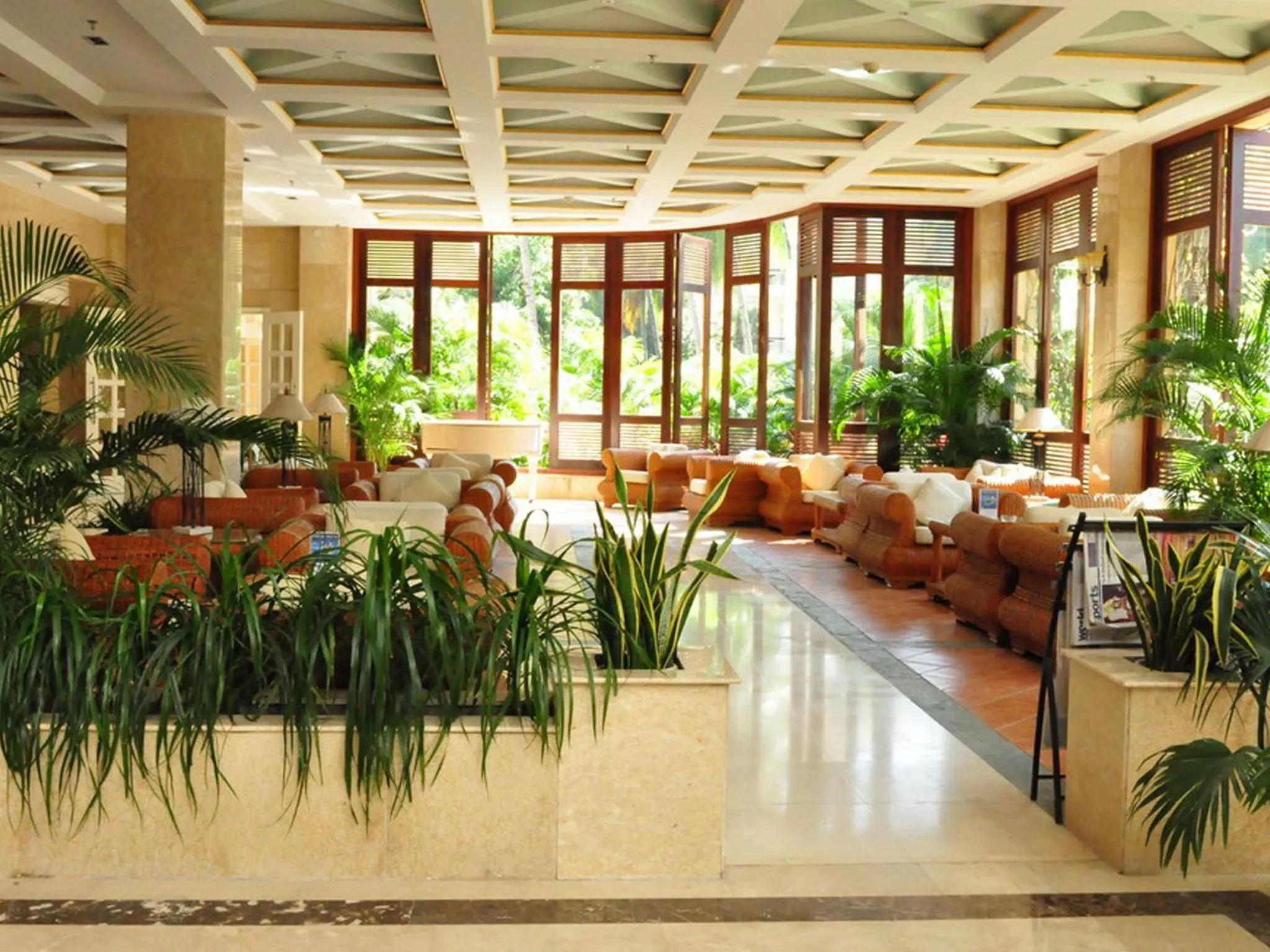 Lounge or bar in Palm Beach Resort & Spa