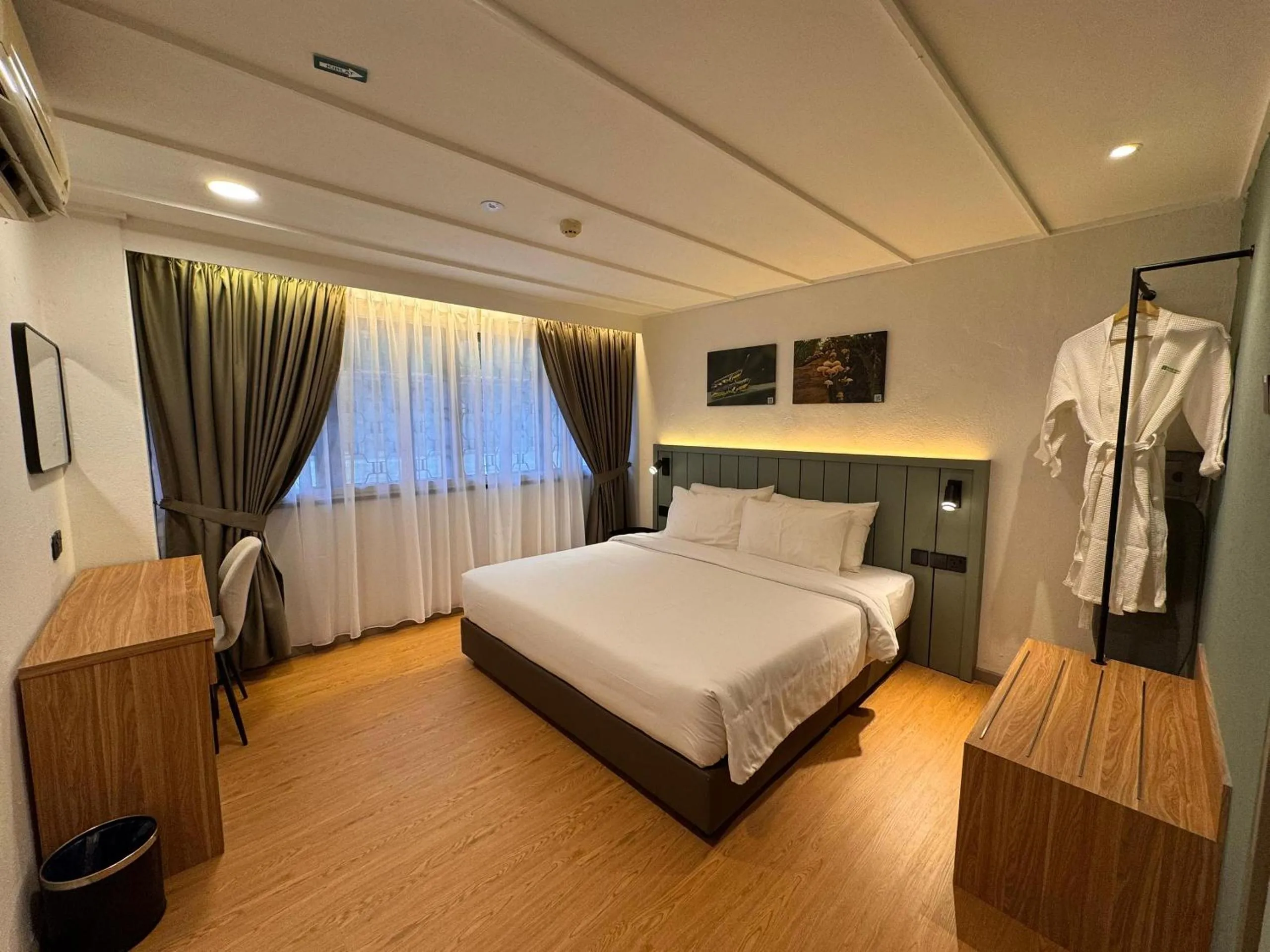 Bedroom, Bed in Wyndham Garden Shahzan Fraser's Hill