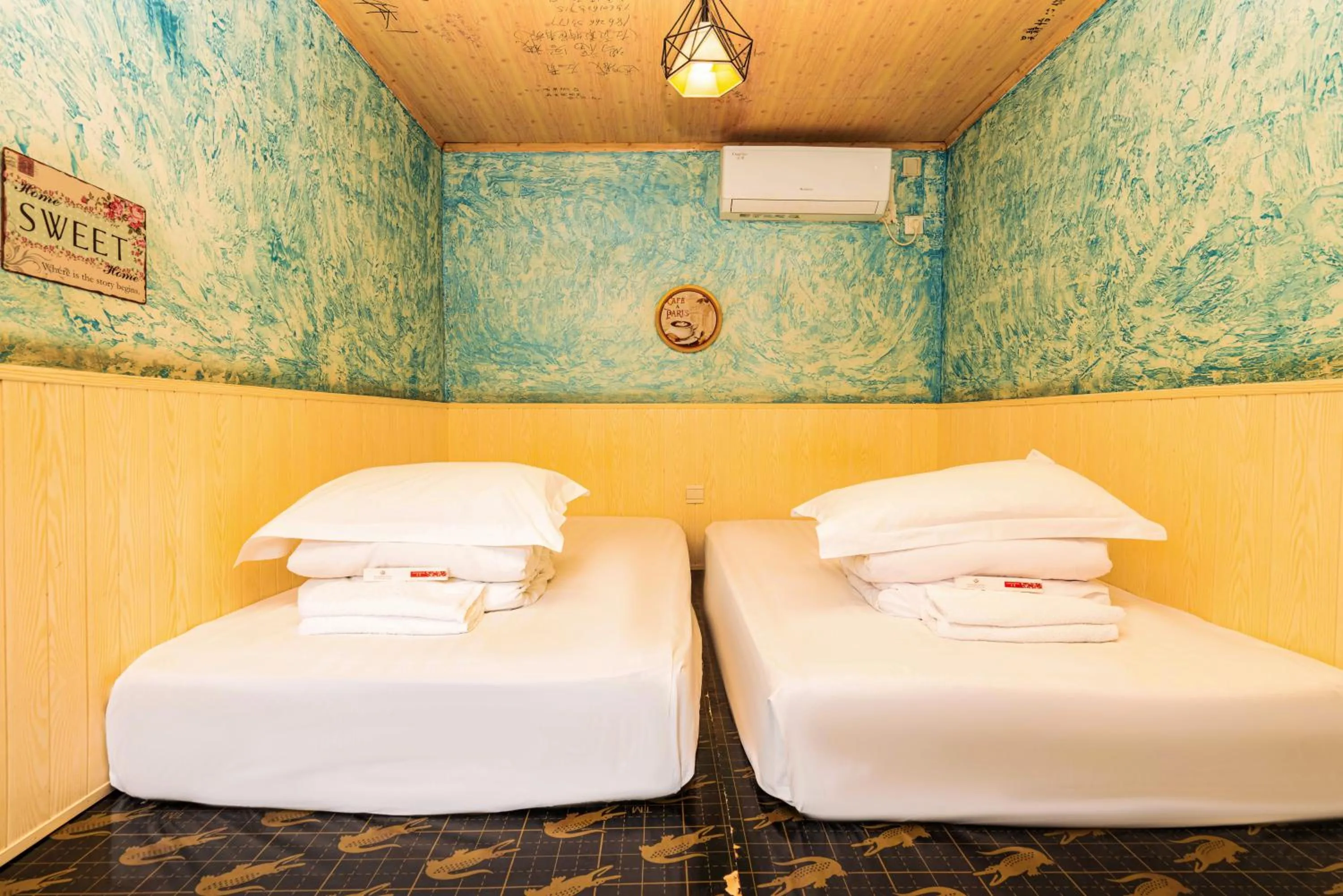 Chengdu Dreams Travel International Youth Hostel