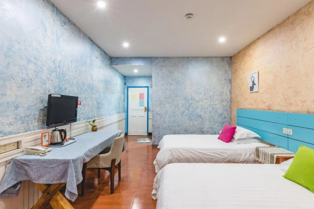 Chengdu Dreams Travel International Youth Hostel