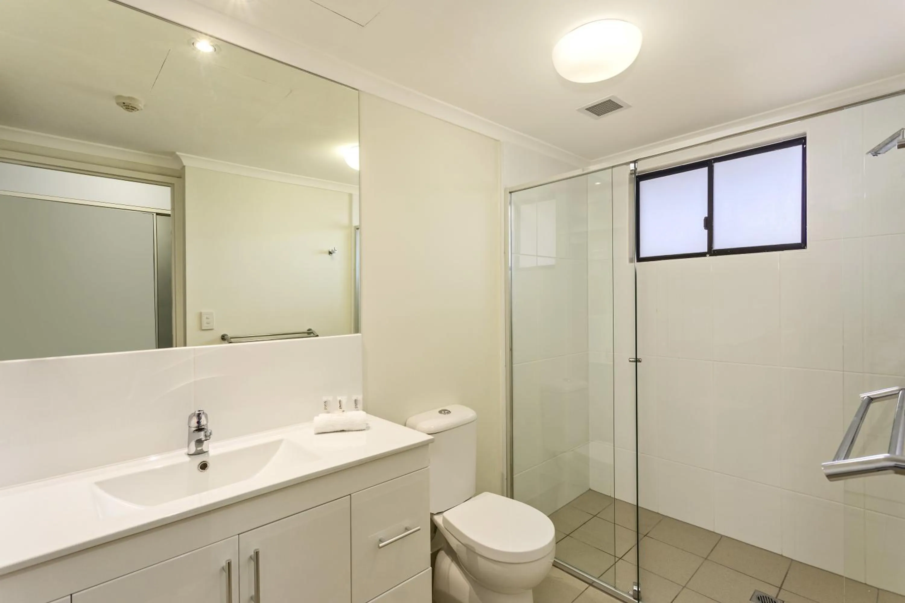 Bathroom in Aligned Corporate Residences Townsville