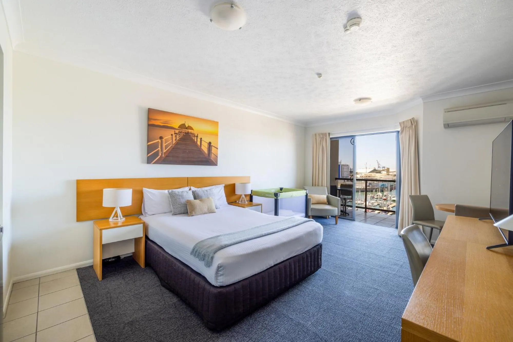 Bed in Aligned Corporate Residences Townsville
