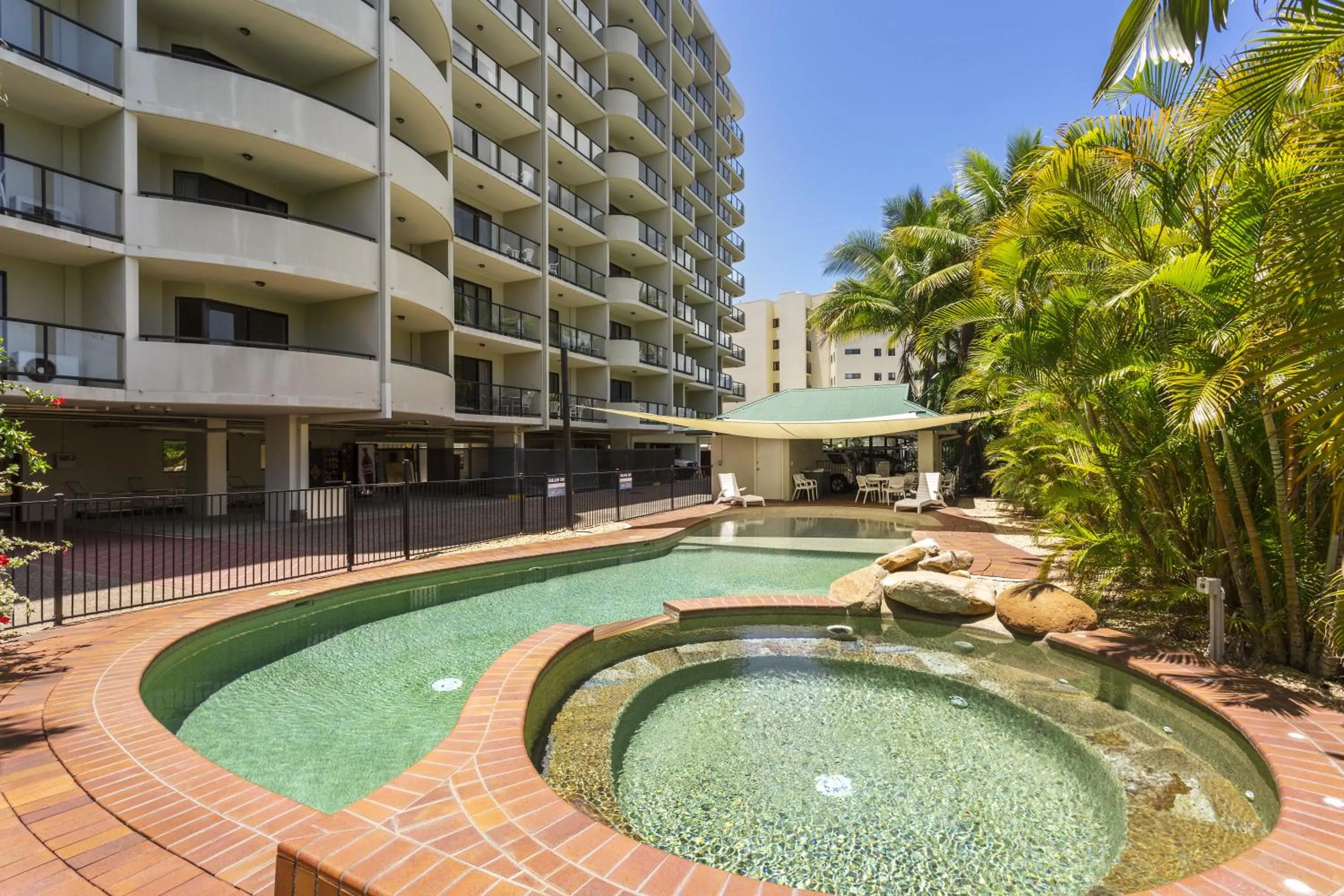 BBQ facilities in Aligned Corporate Residences Townsville
