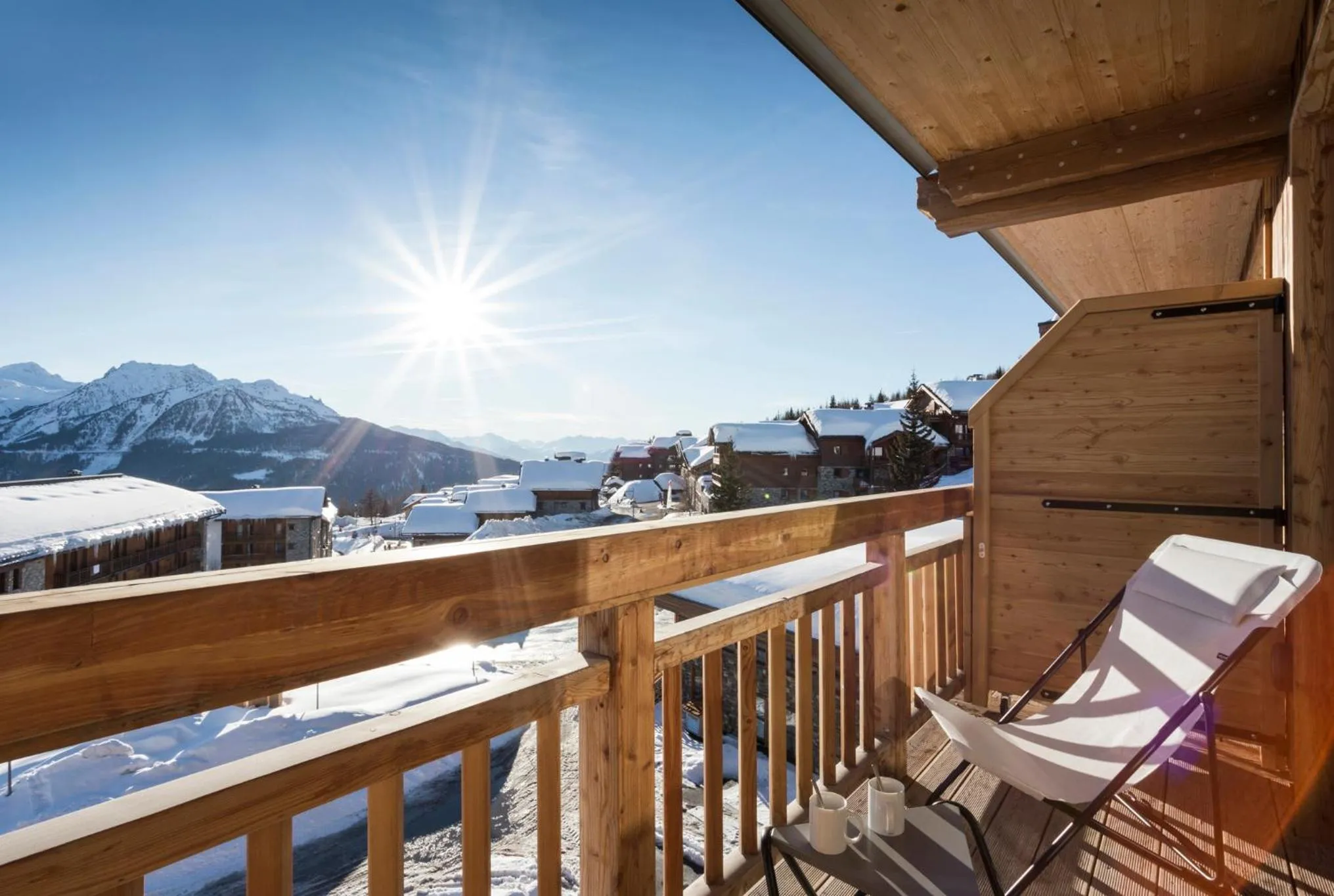 Balcony/Terrace in Hôtel Alparena & Spa - 4 étoiles