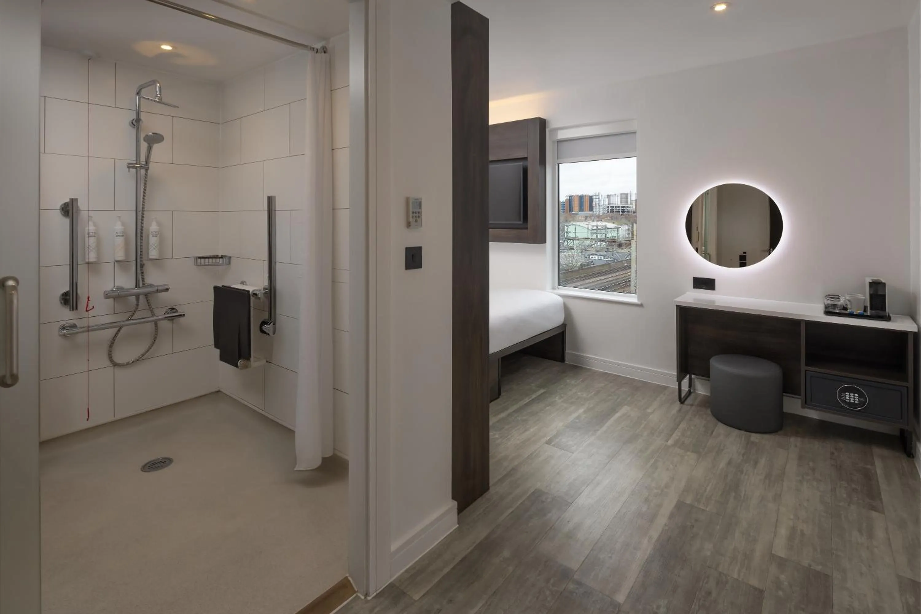 Bedroom, Bed in Four Points Flex by Sheraton London Shoreditch East