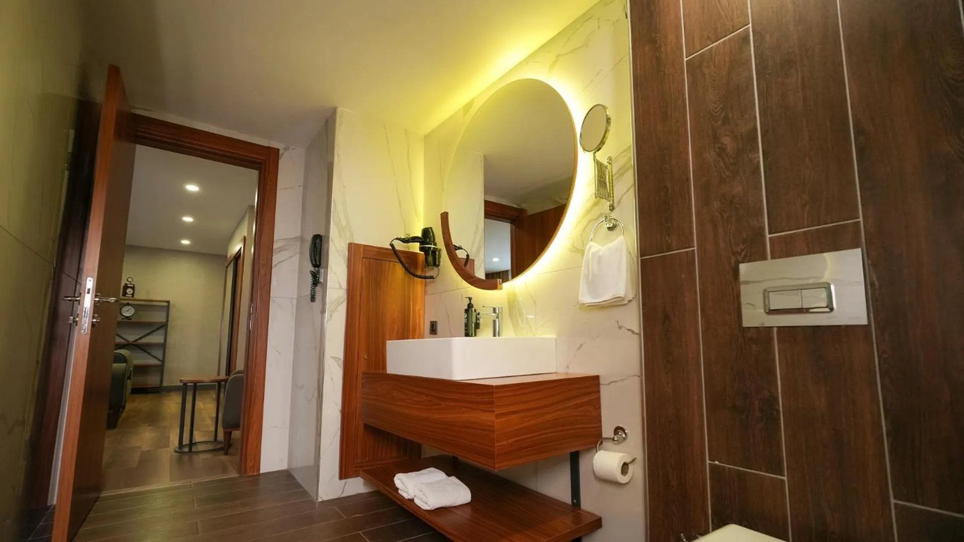 Bathroom in Hilas Thermal Resort Spa & Aquapark