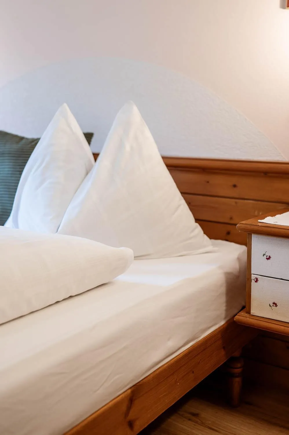 Single Room in Reitsamerhof - Zimmer & Apartments
