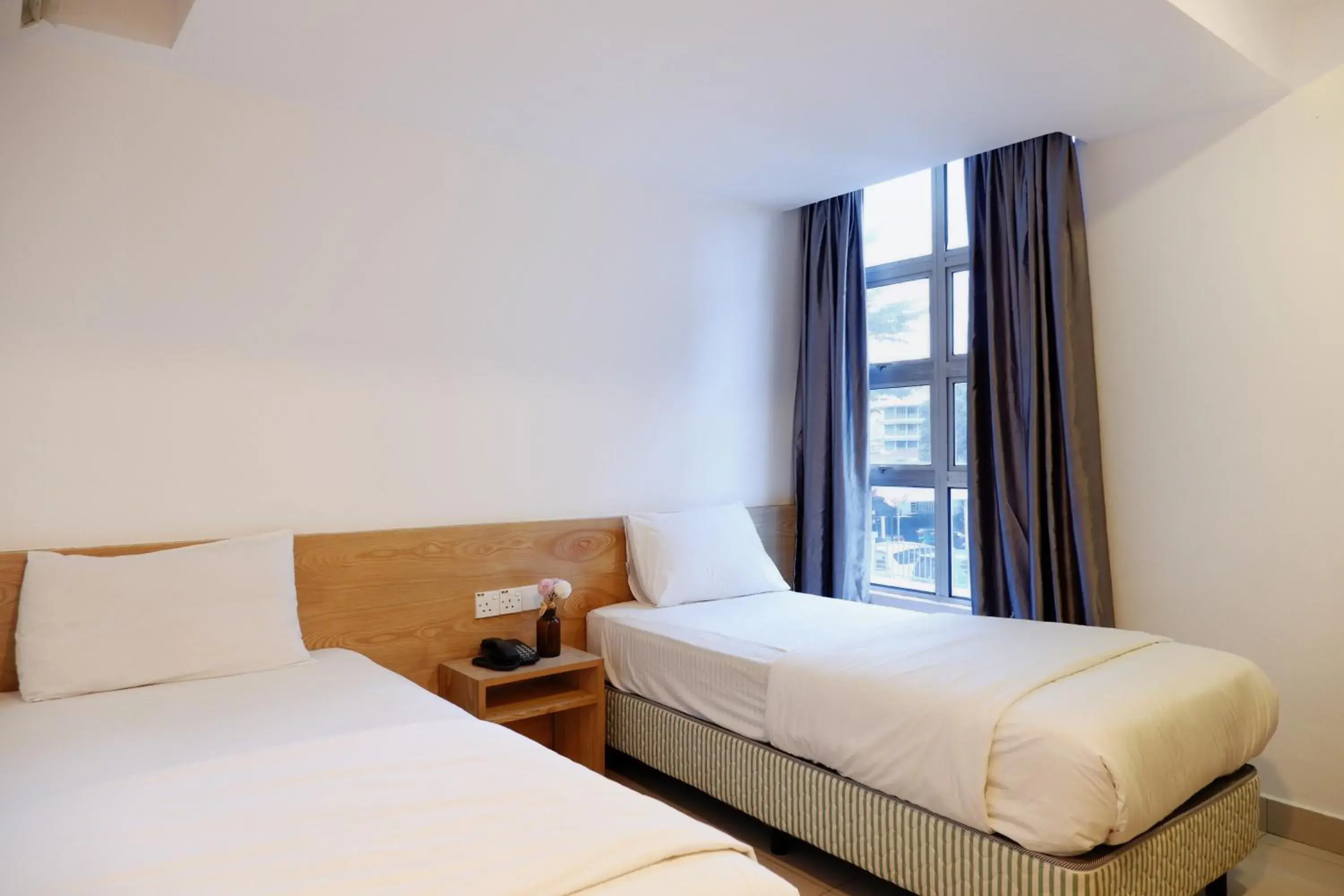 Standard Twin Room in Iris Hotel Standard Twin Room in Iris Hotel