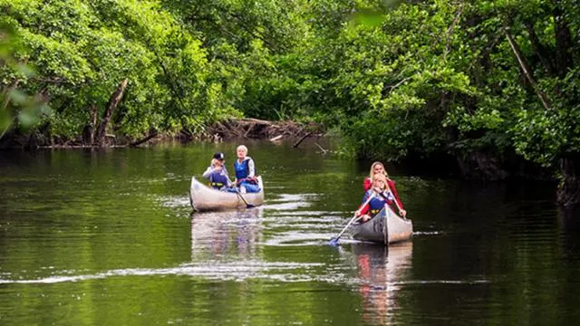 Canoeing in STF Korrö Gårdshotell - B&B