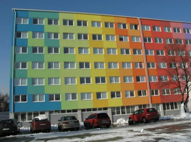 Facade/entrance in Uninova Hostel