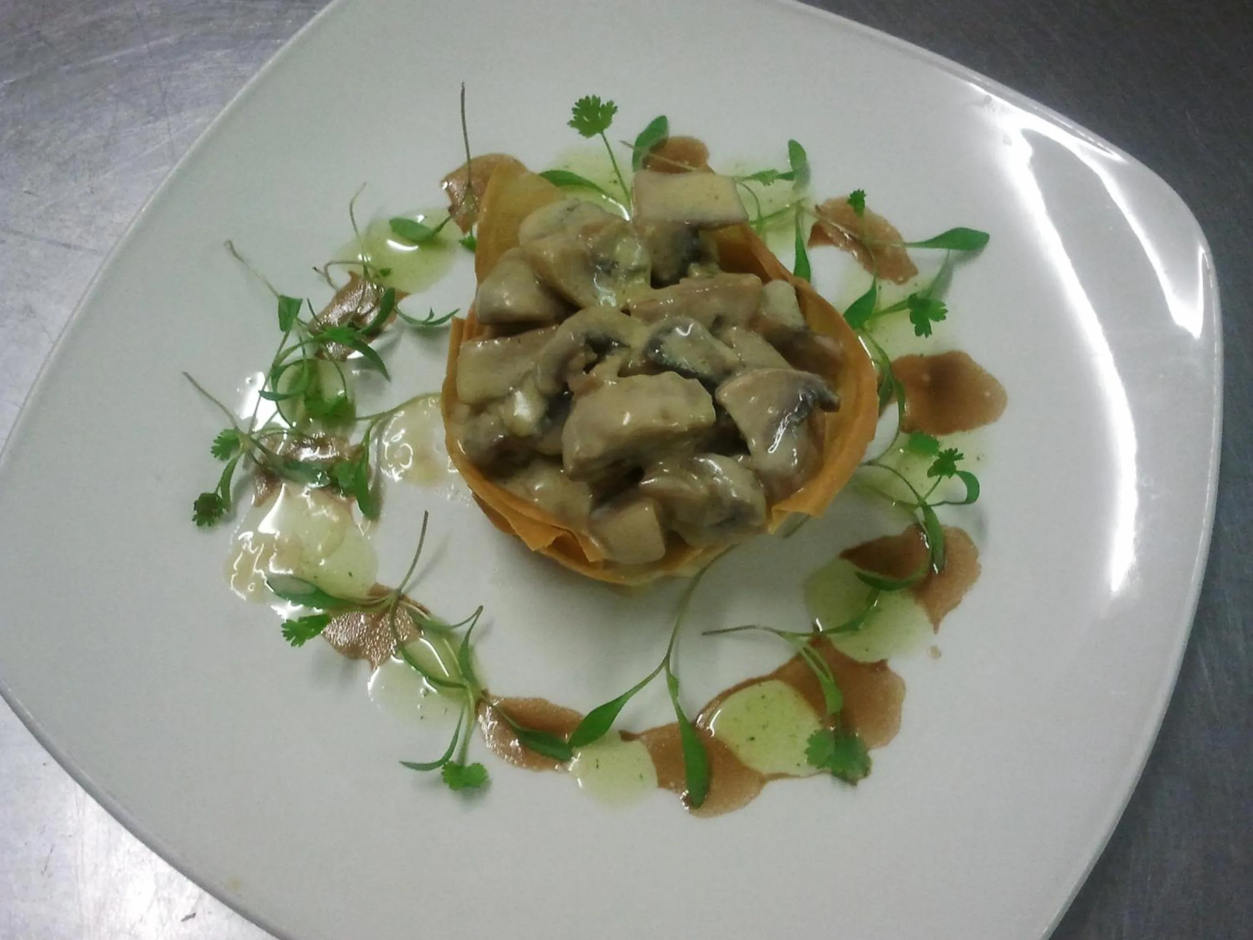 Food and drinks in Purdy Lodge