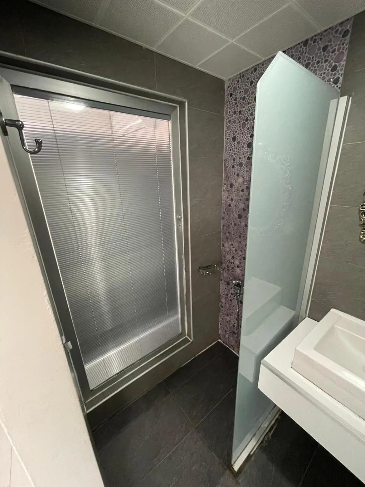 Shower in Cle Beach Boutique Hotel