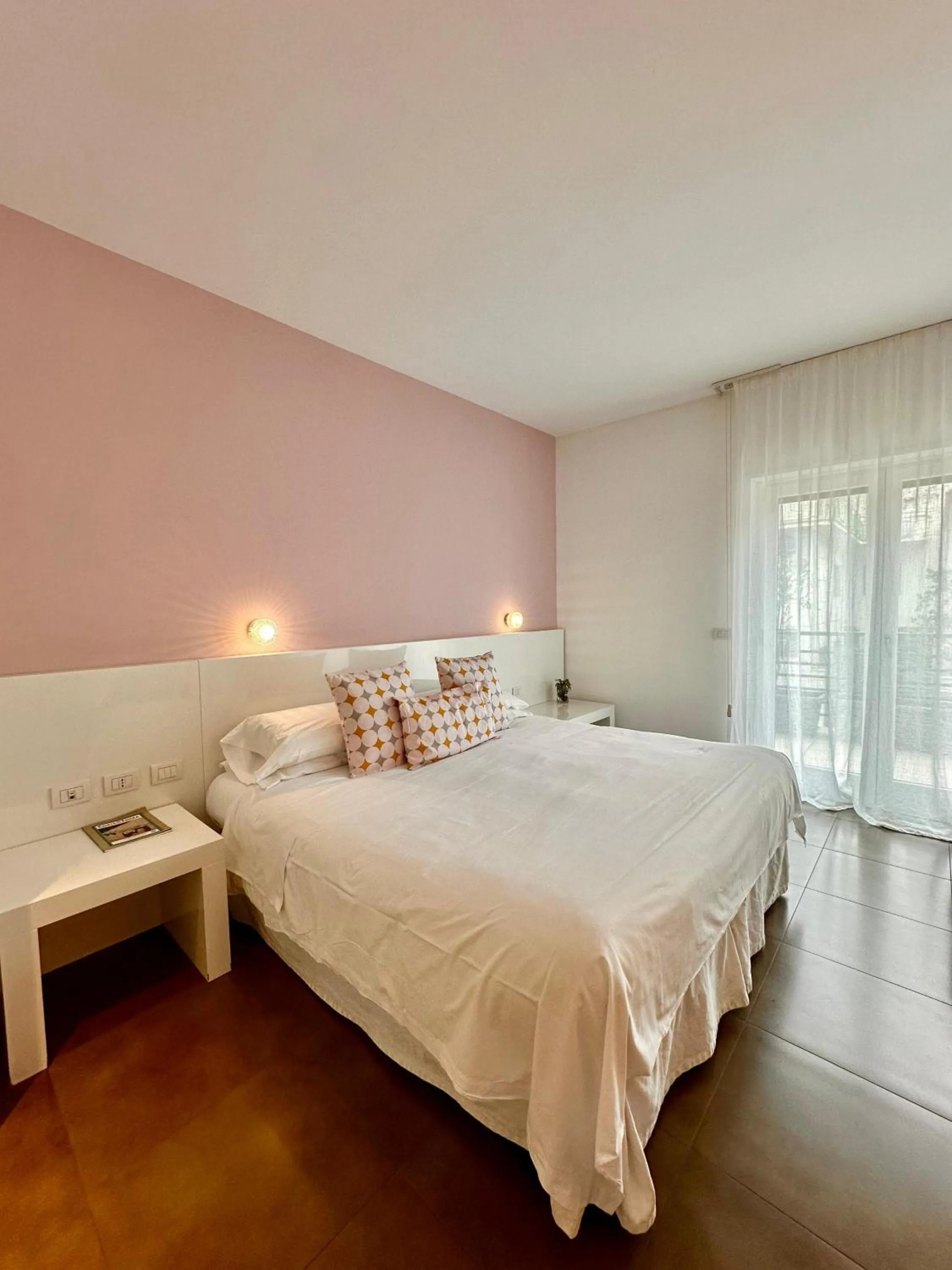 TV and multimedia, Bed in Maison R Boutique