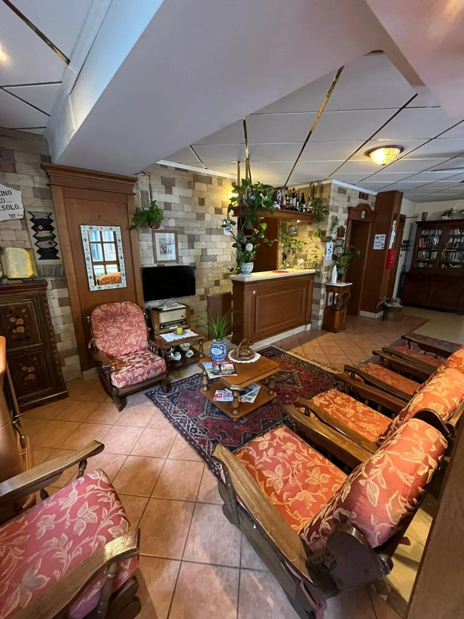 TV and multimedia in Hotel Cercone