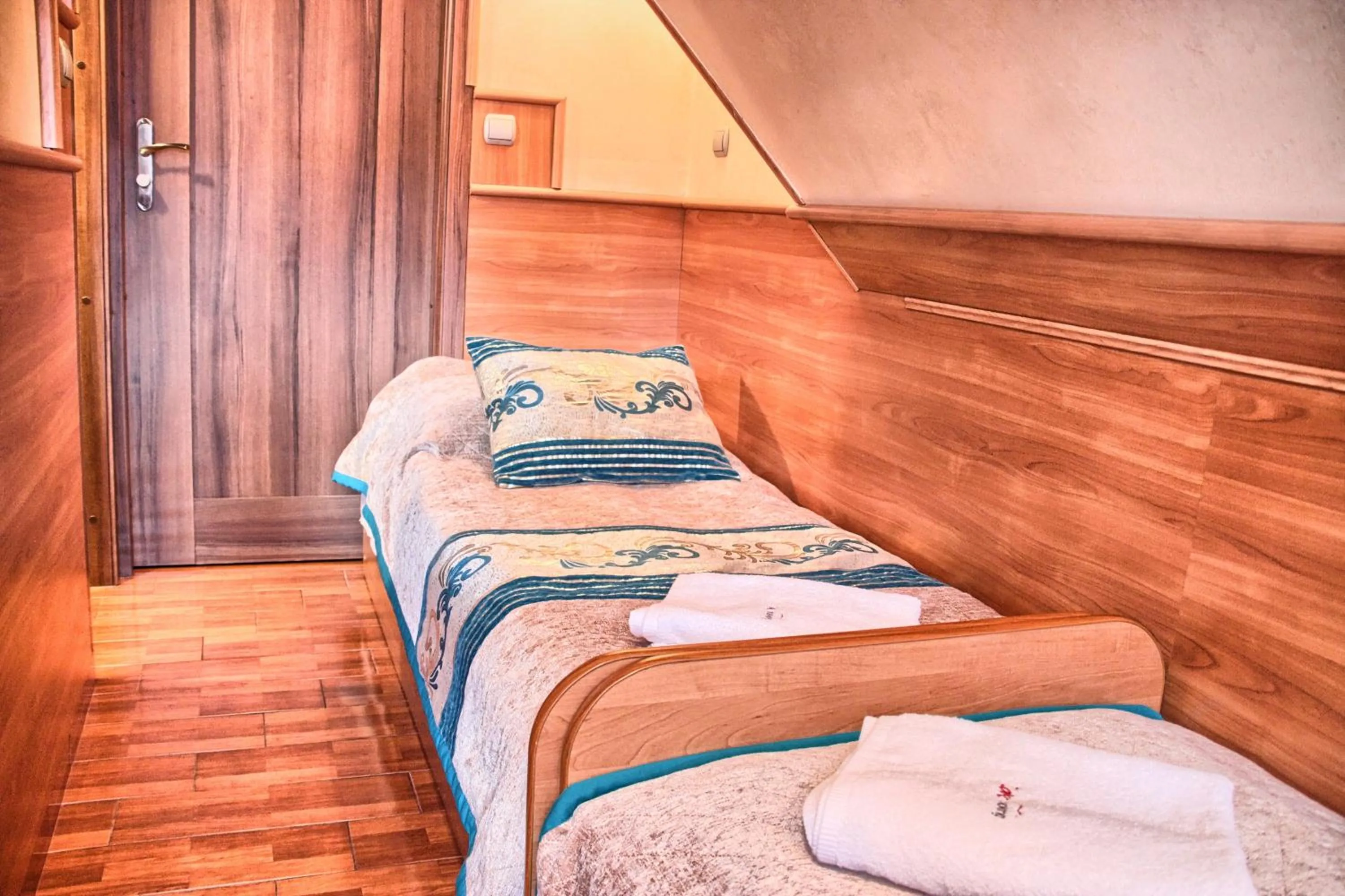 Photo of the whole room, Bed in Willa ZAKObystra