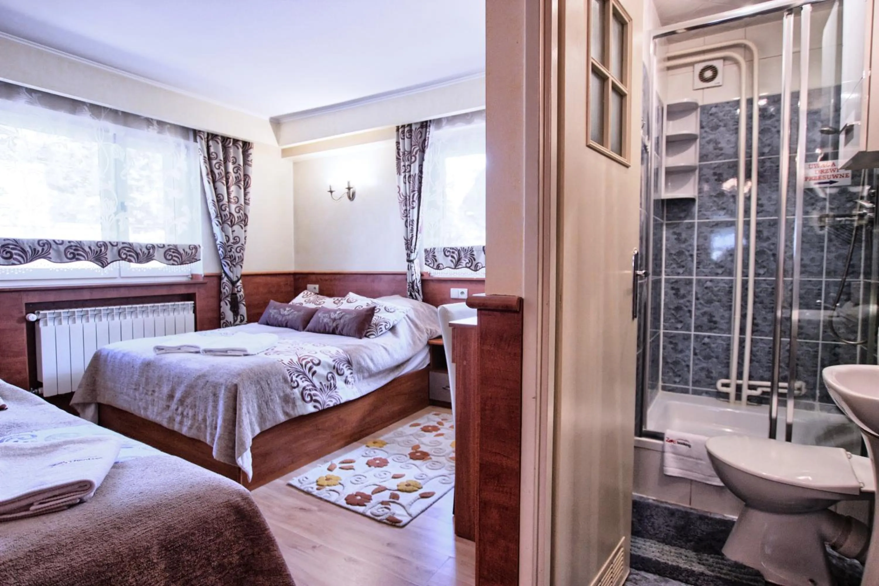 Bathroom, Bed in Willa ZAKObystra