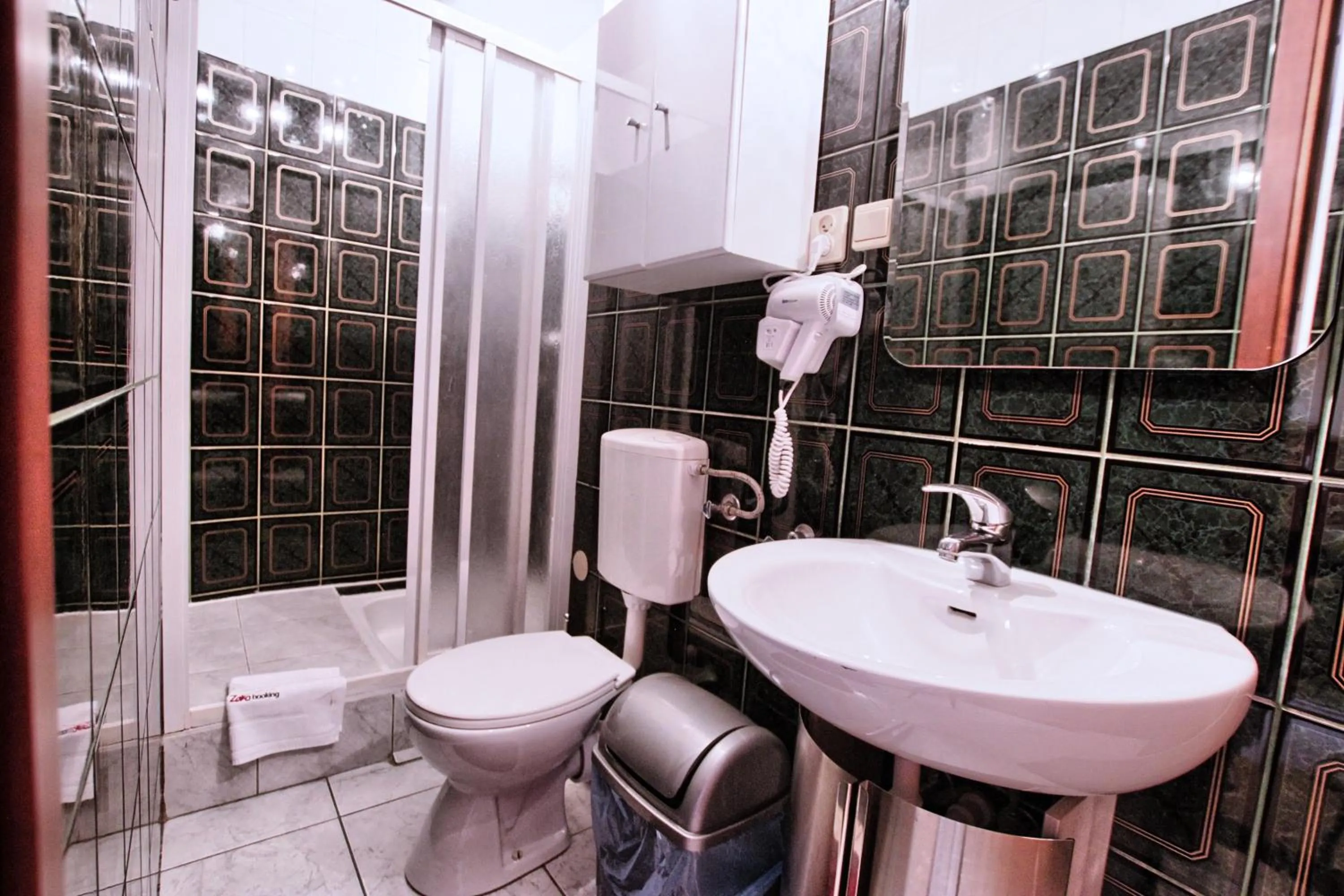 Bathroom in Willa ZAKObystra