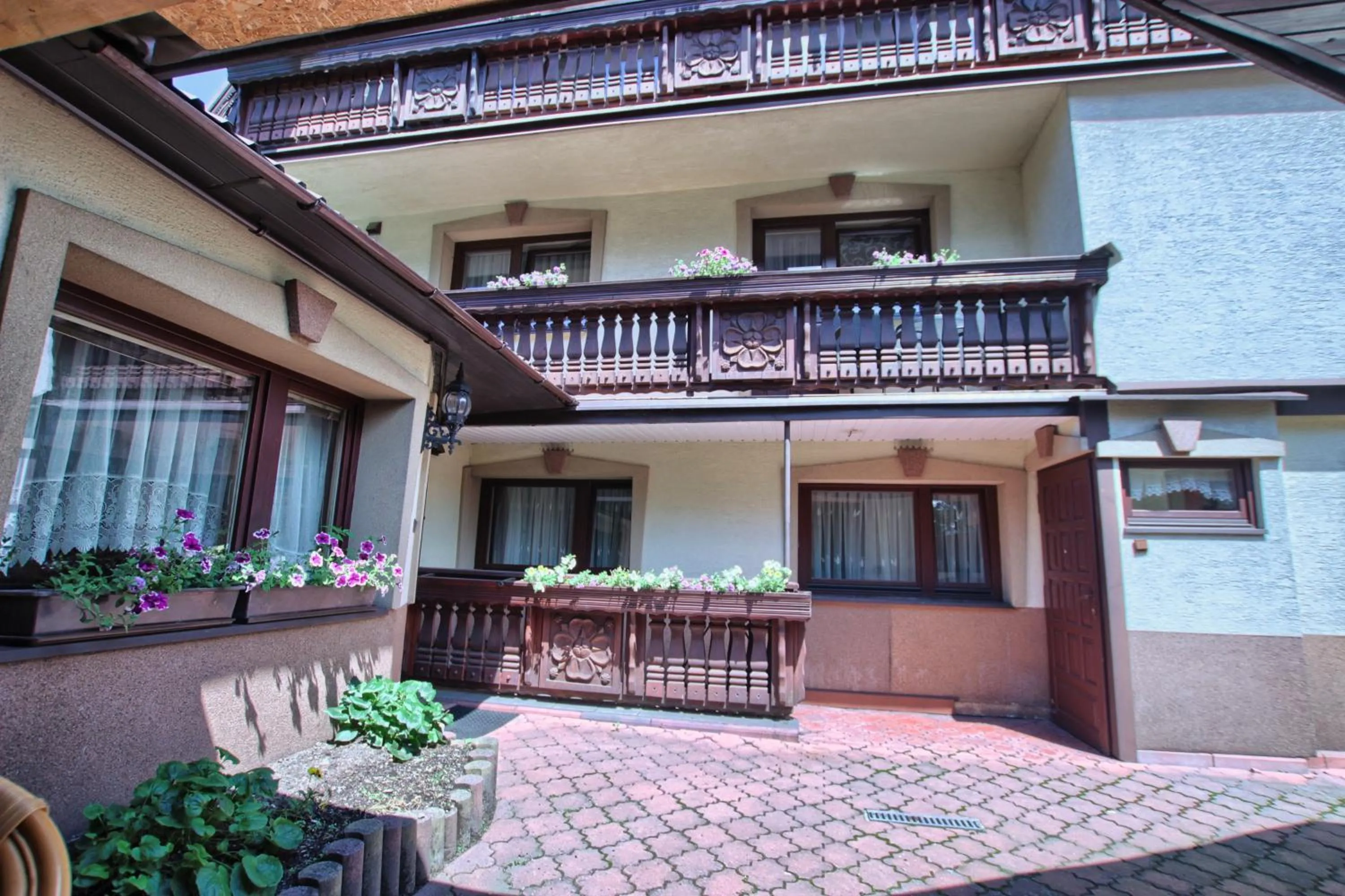 Property building in Willa ZAKObystra