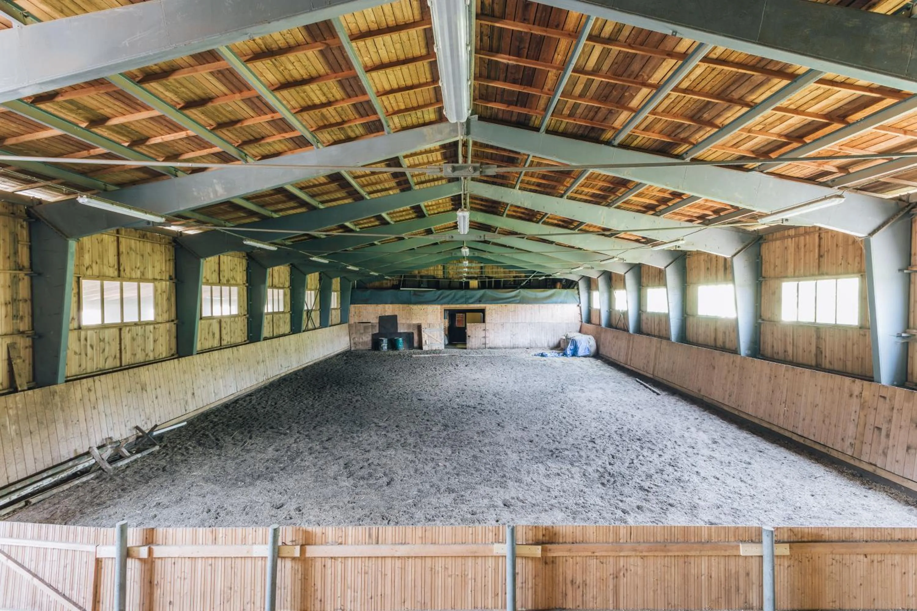 Horse-riding in Resort Malevil