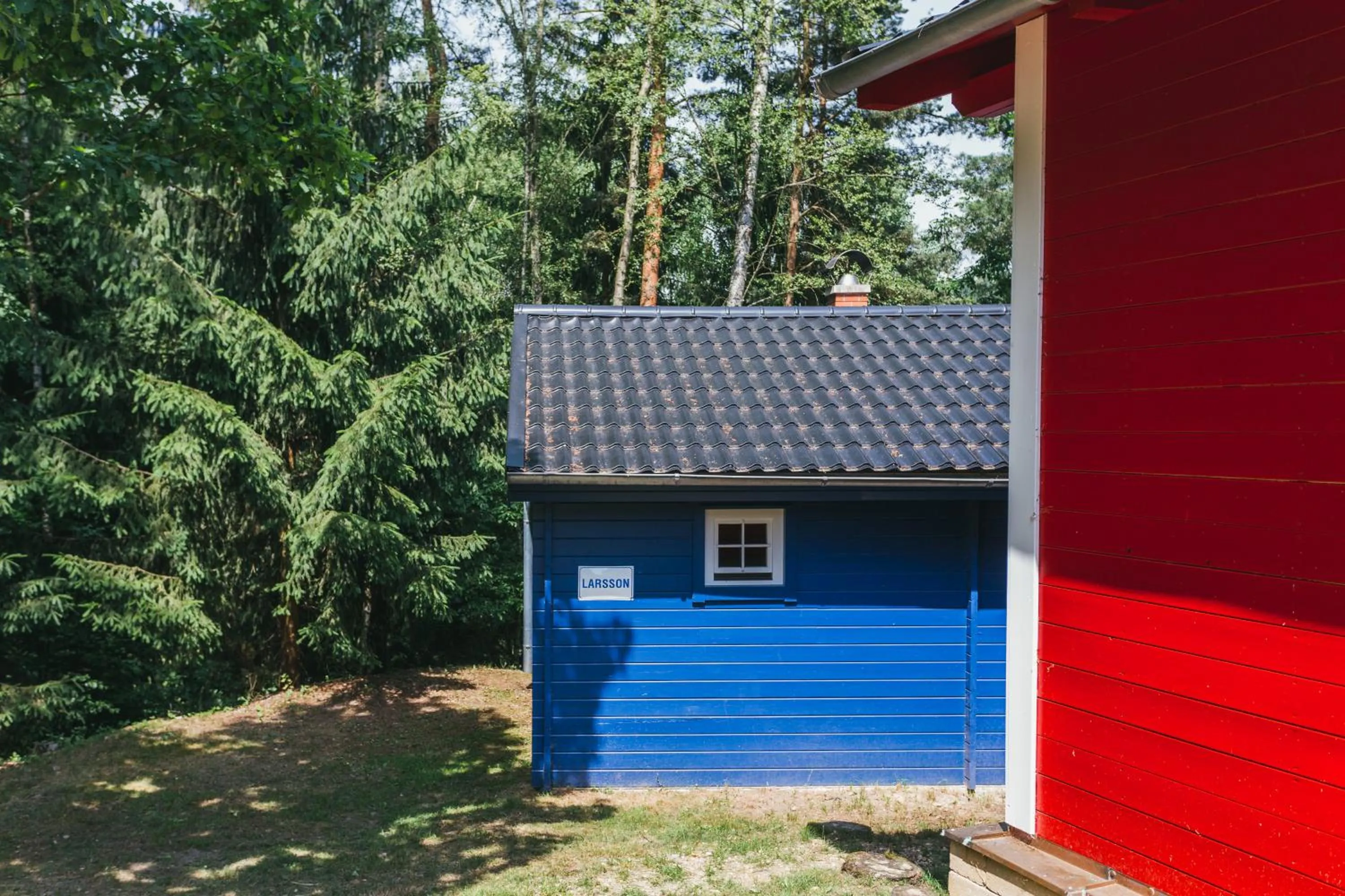 Property building in Resort Malevil