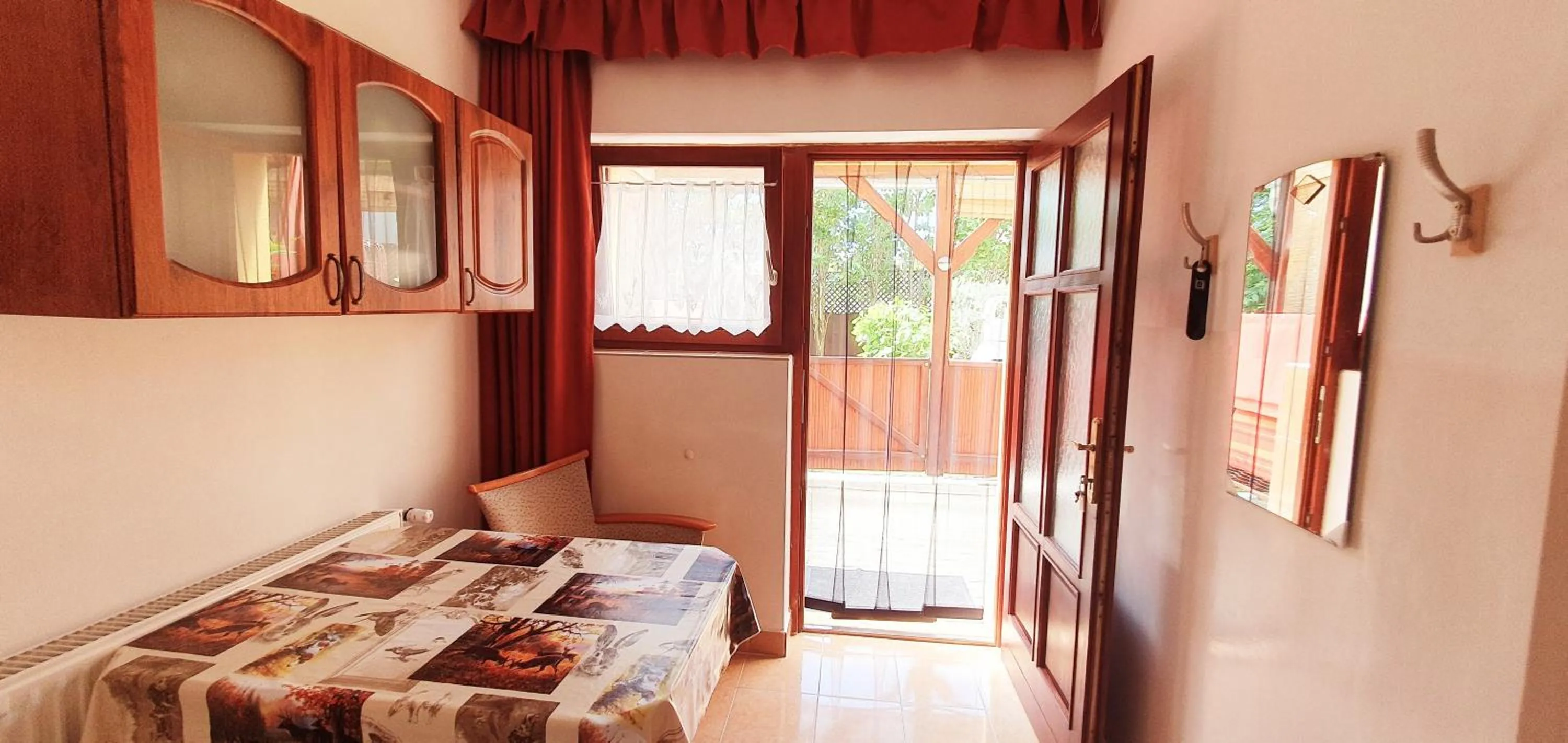 Garden view, Bed in Apart Júlia Villa