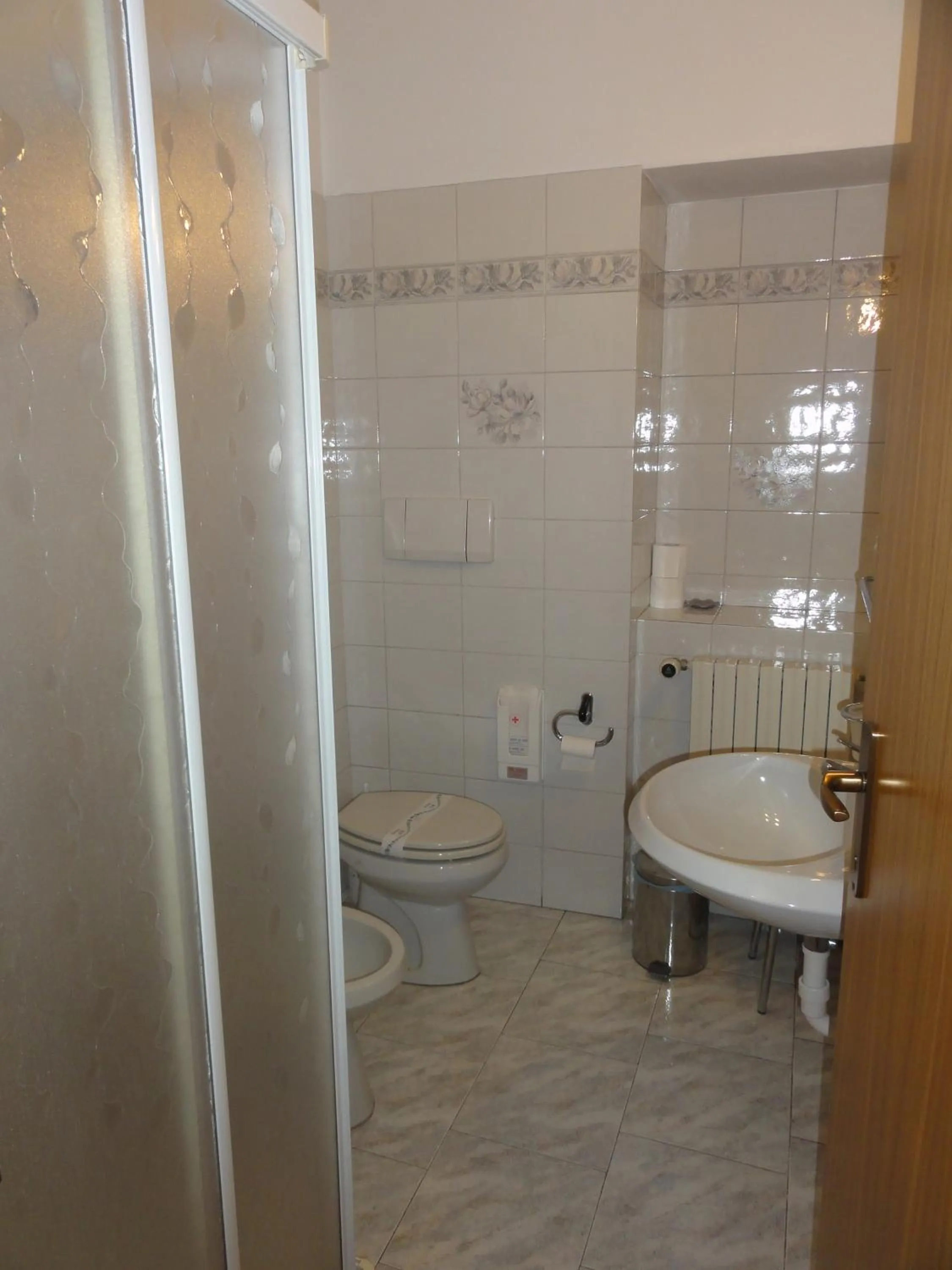 Toilet in Albergo Ristorante Grigna