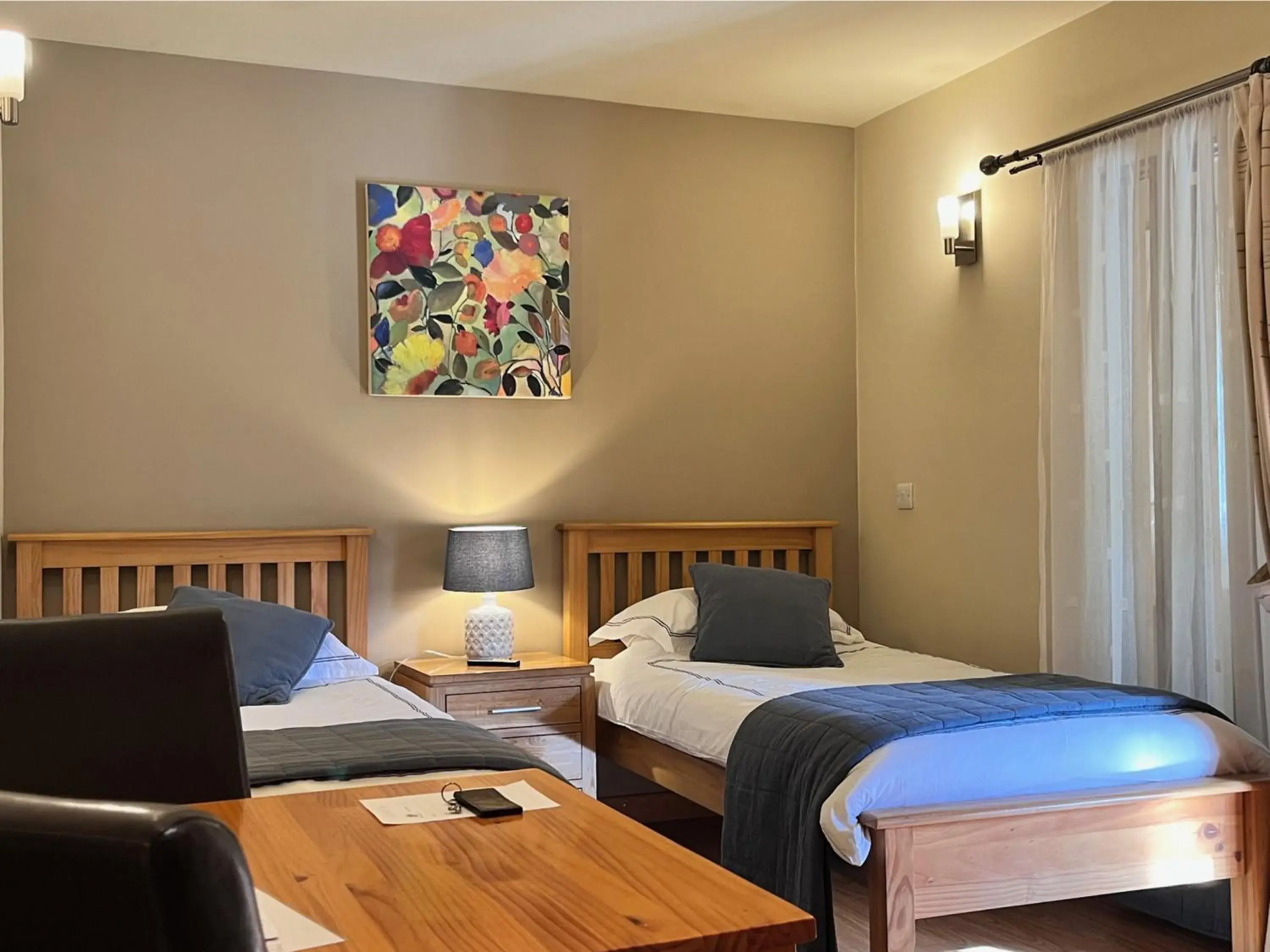 Twin Room - single occupancy in Orchard Cottage Twin Room - single occupancy in Orchard Cottage