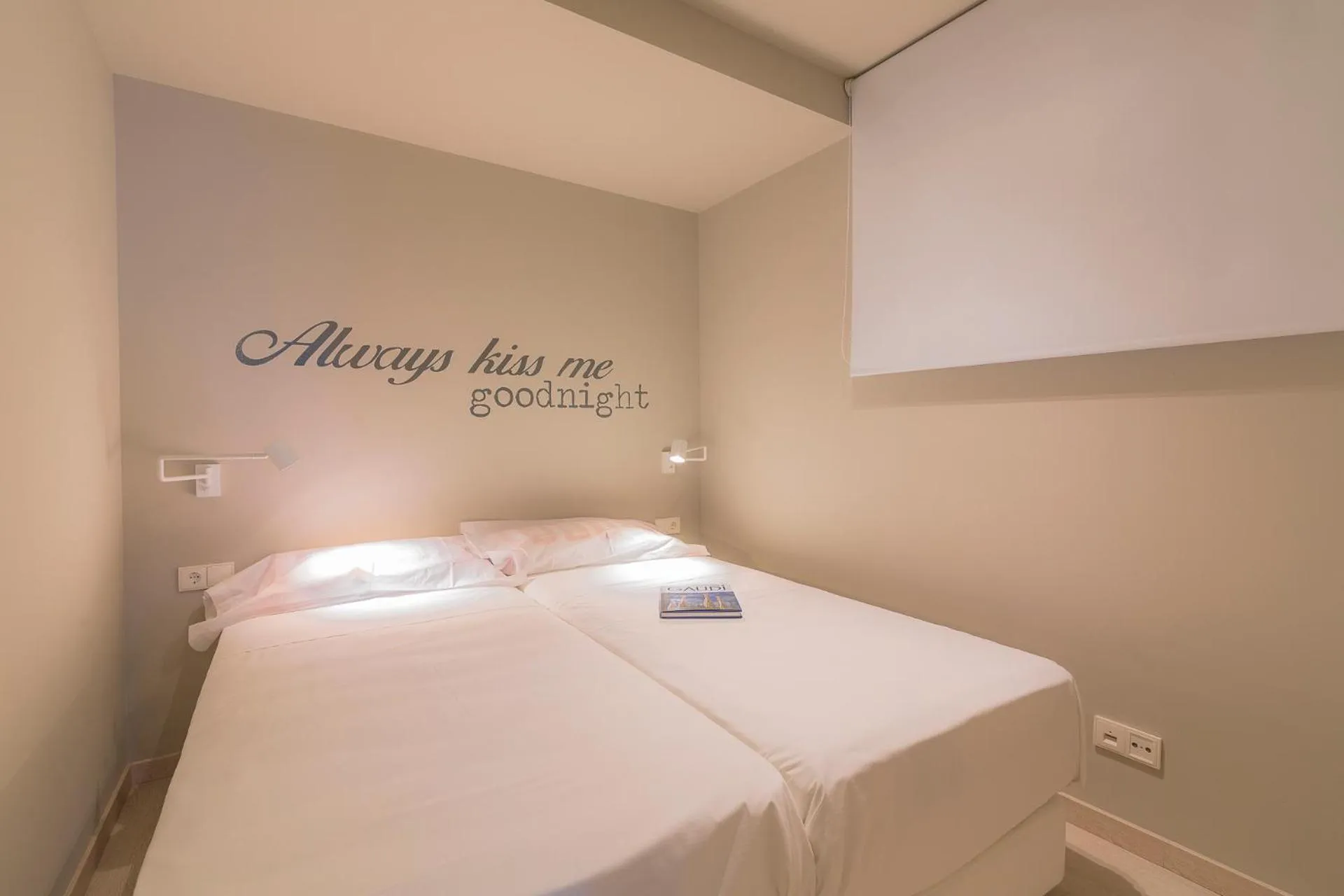 Bedroom, Bed in Daro Apartments