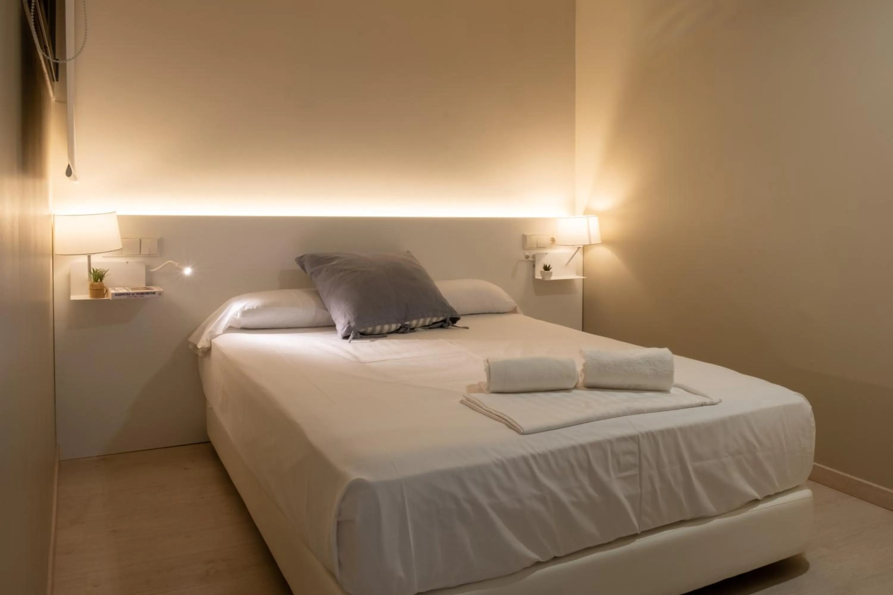 Bedroom, Bed in Daro Apartments