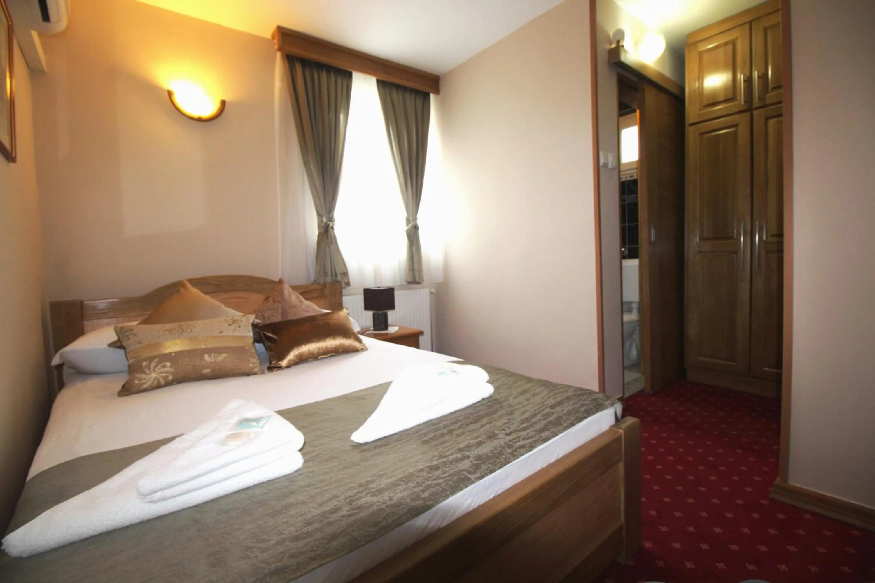 Bed in Pansion Stari Grad