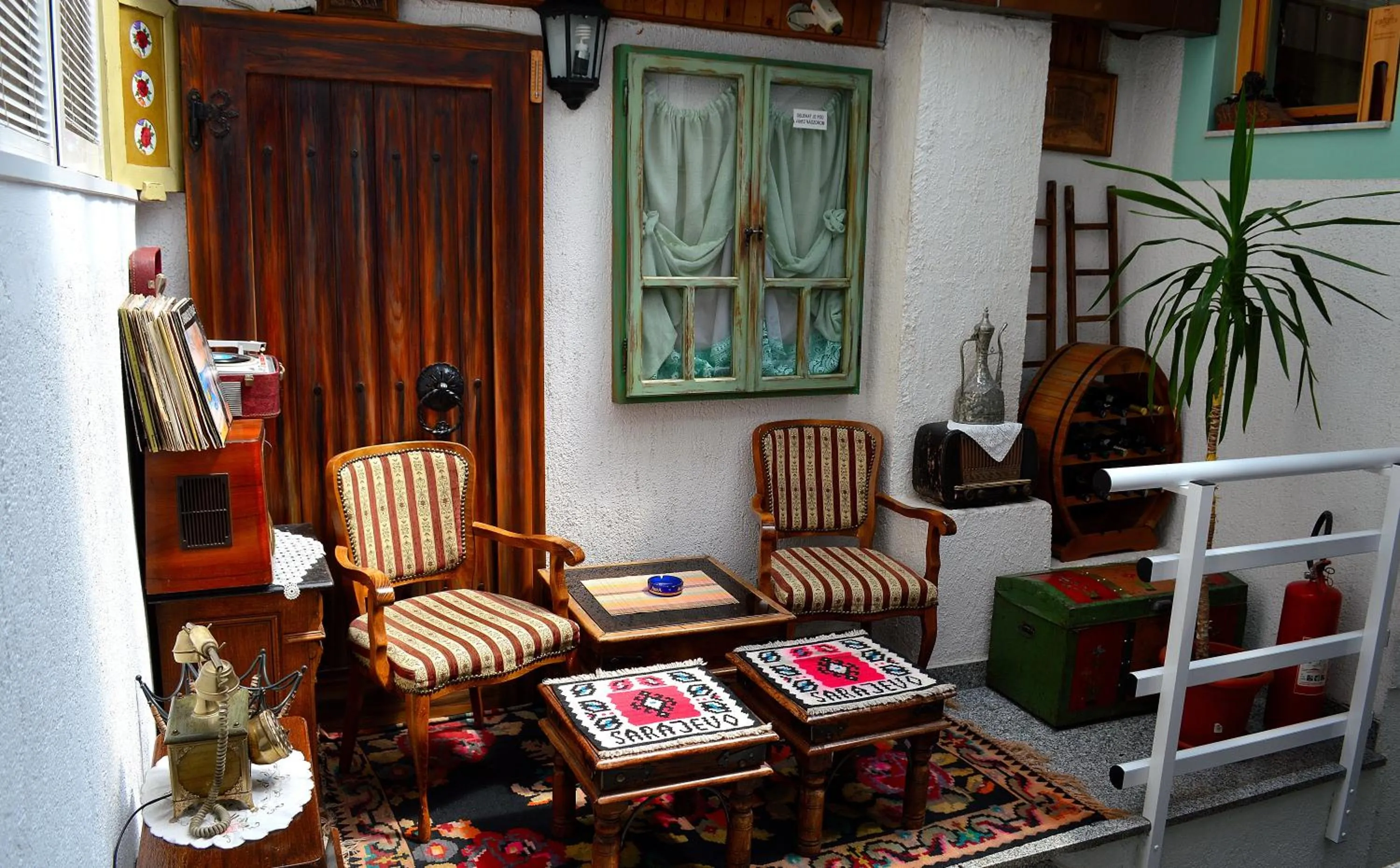 Lounge or bar in Pansion Stari Grad