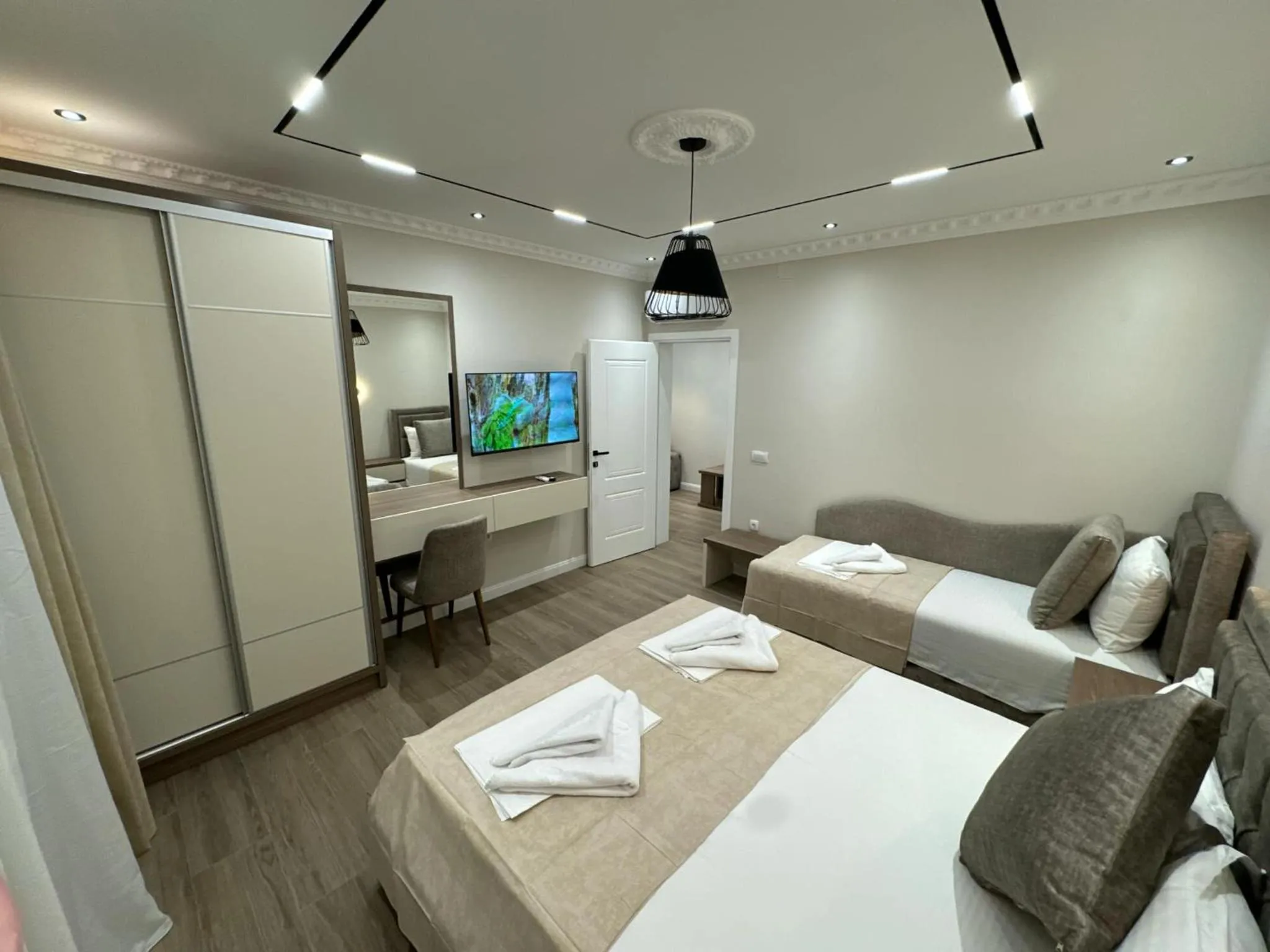 Bed in Apart Hotel Llolla