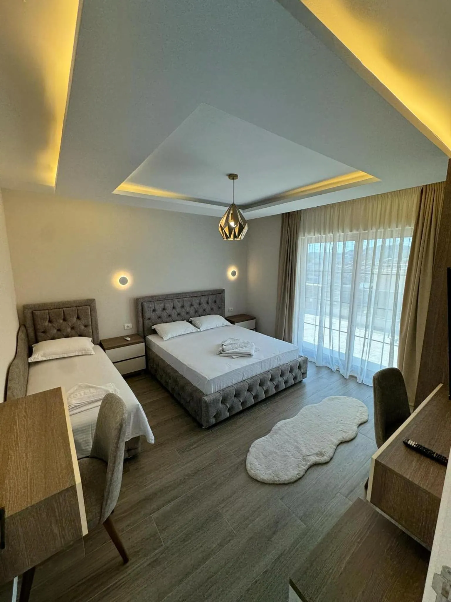 Bed in Apart Hotel Llolla