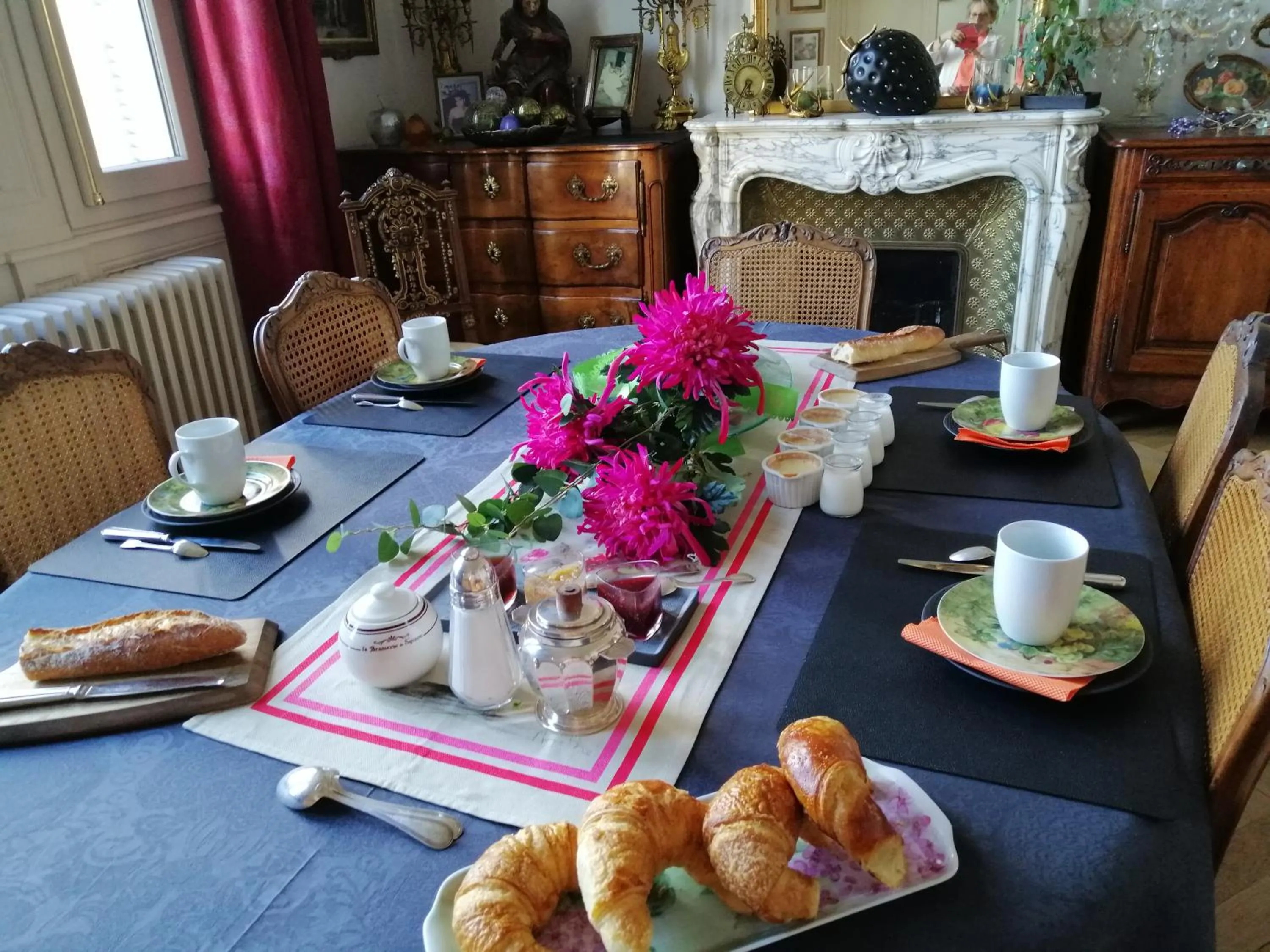 Food and drinks in CLOCHI-CLOCHA