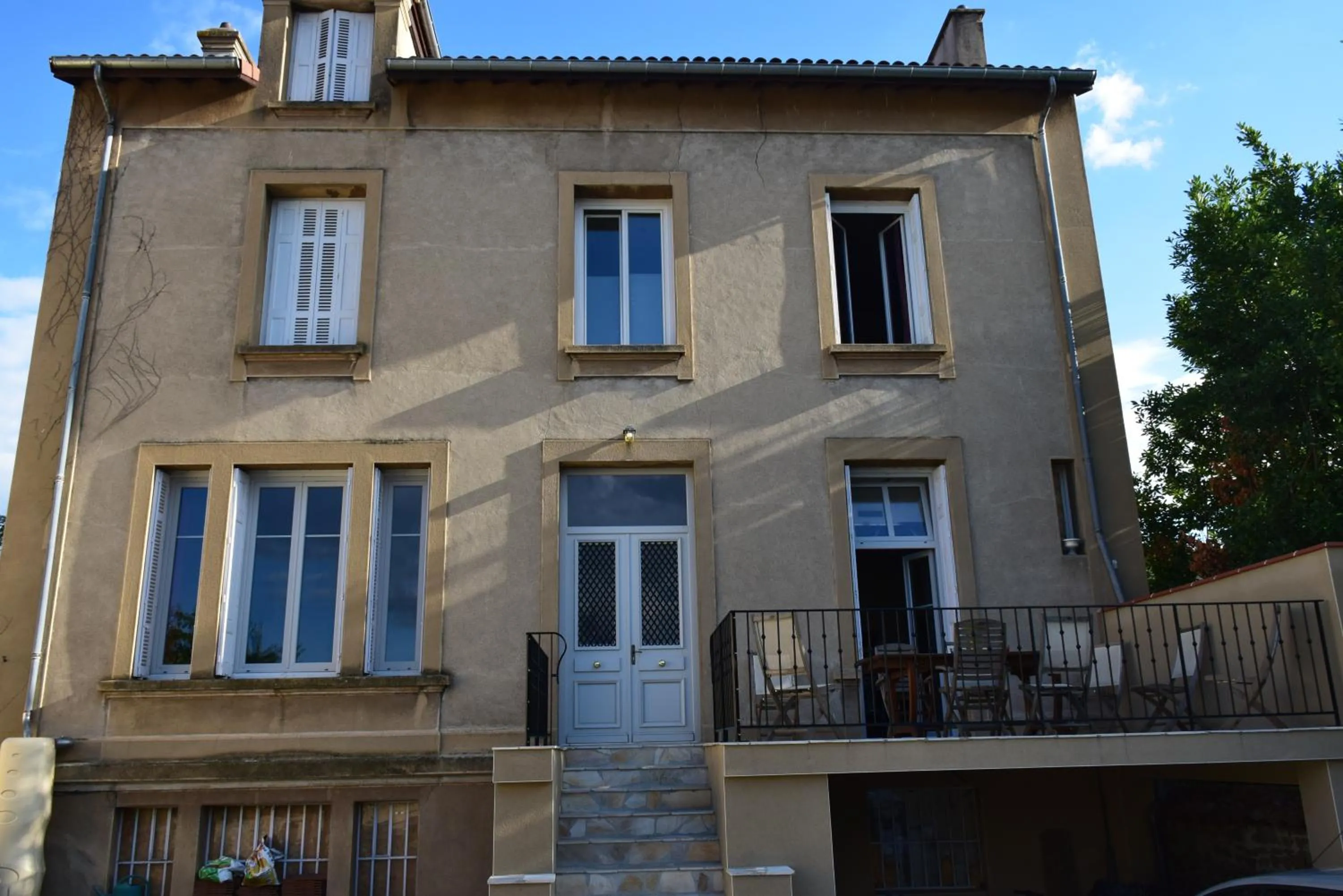 Balcony/Terrace in CLOCHI-CLOCHA
