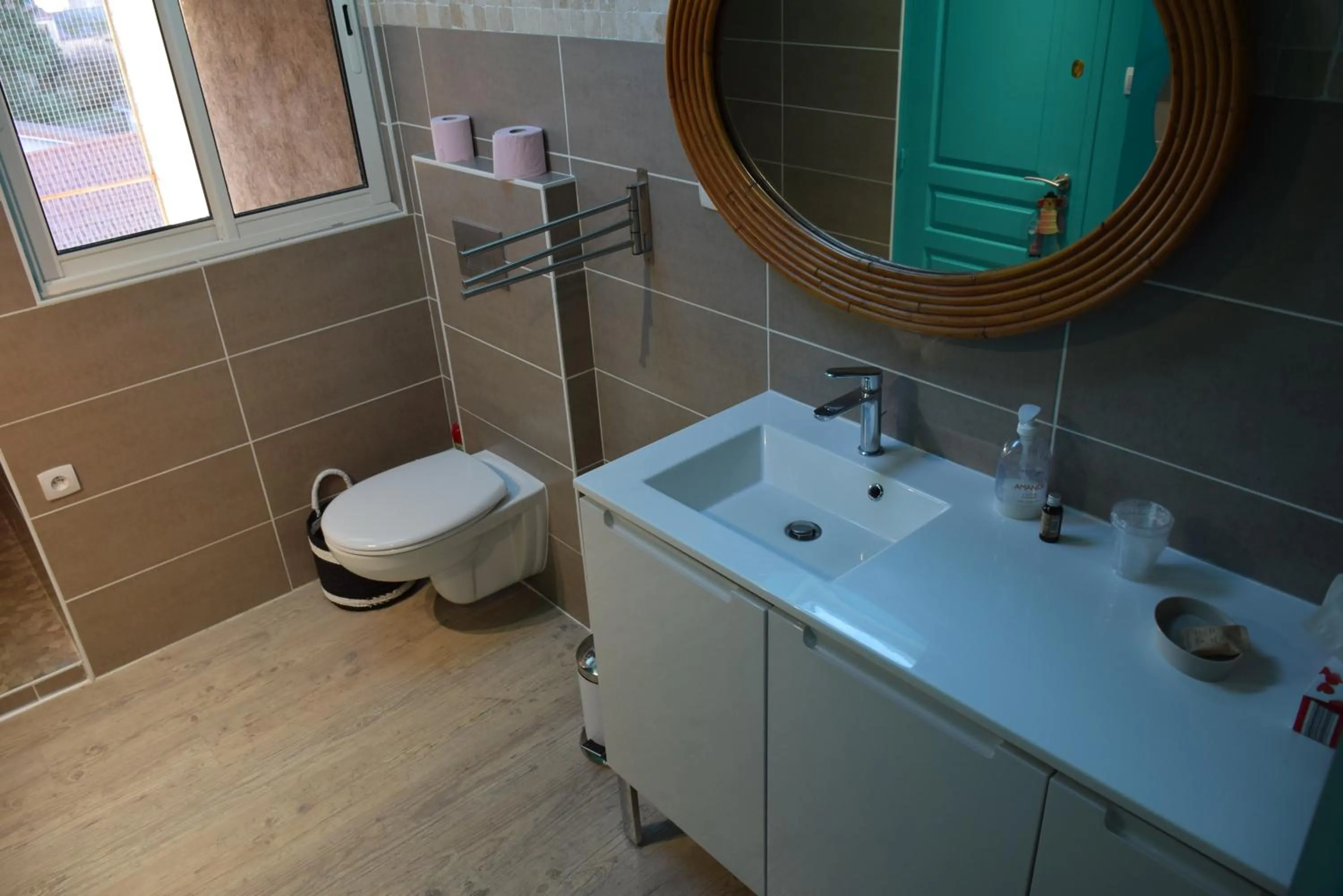 Bathroom in CLOCHI-CLOCHA