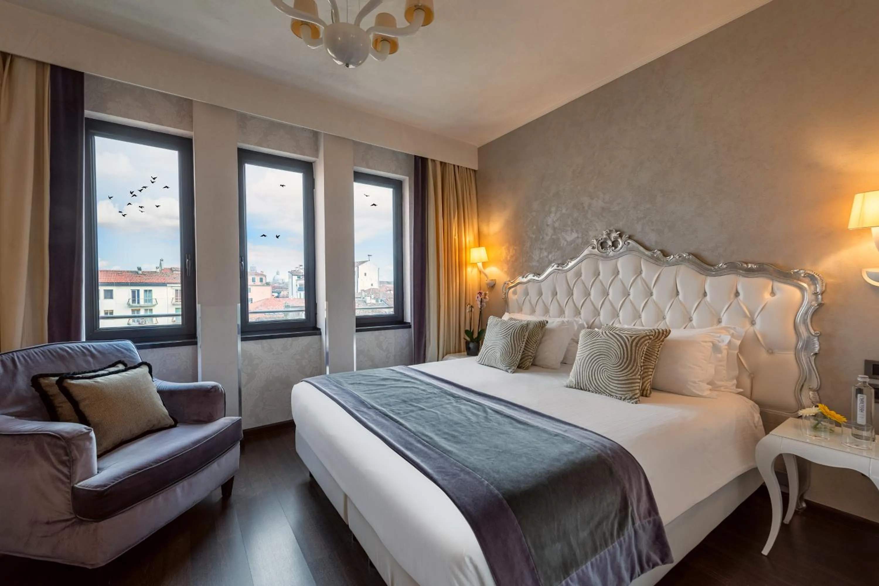 Bedroom, Bed in Carnival Palace - Venice Collection