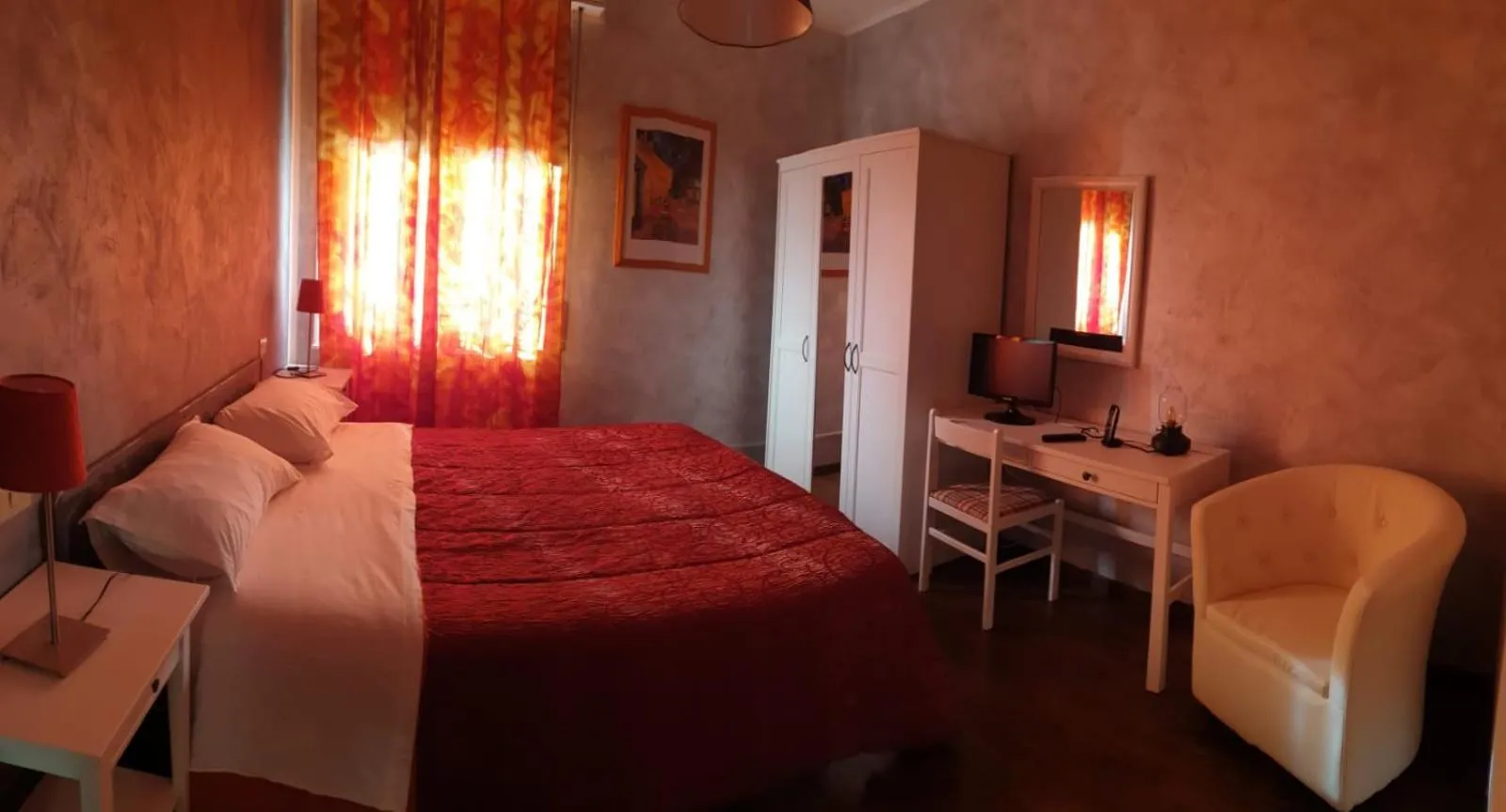 Bedroom, Bed in hotel Bologna