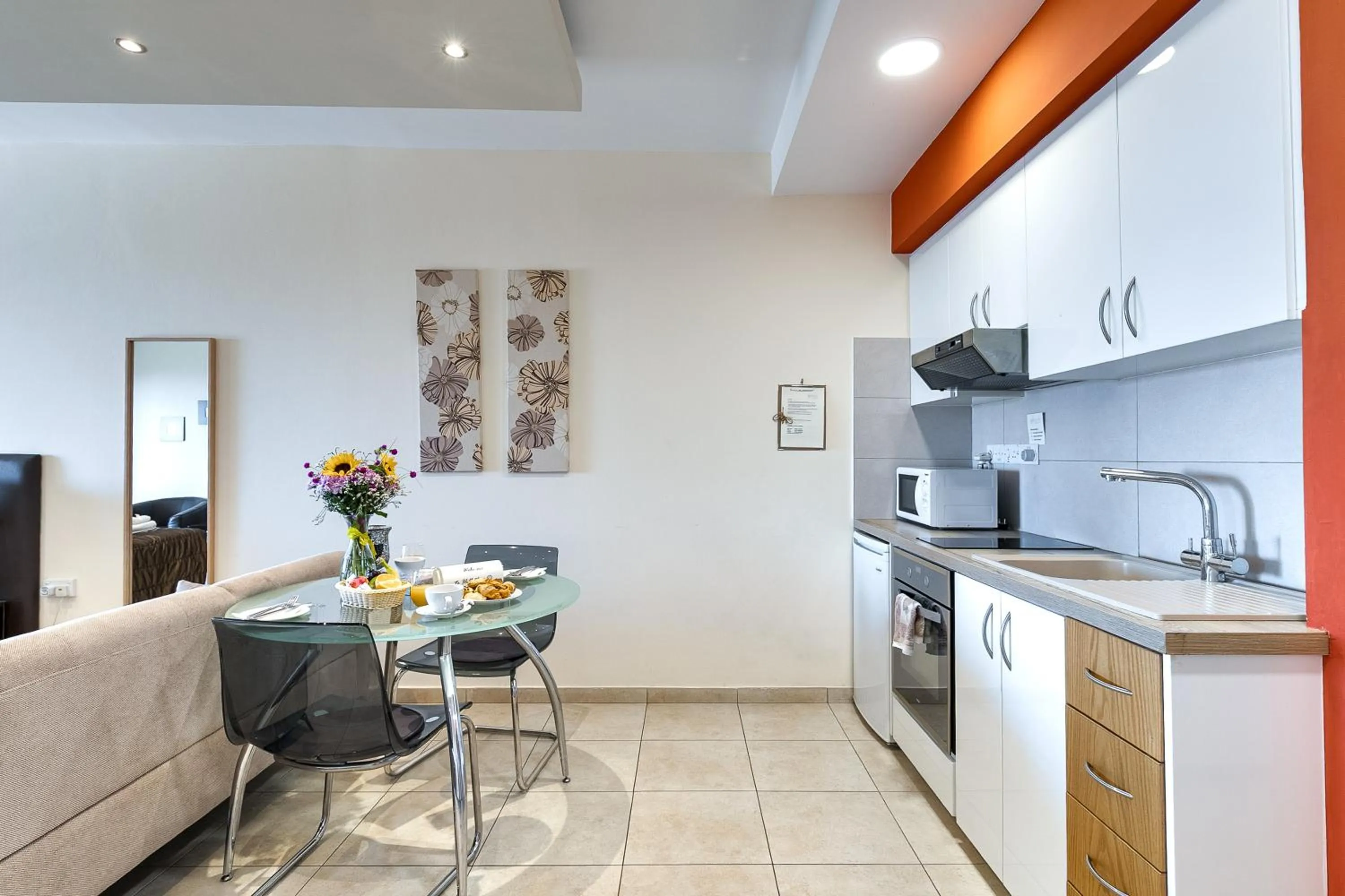 Hill View Hotel Apartments