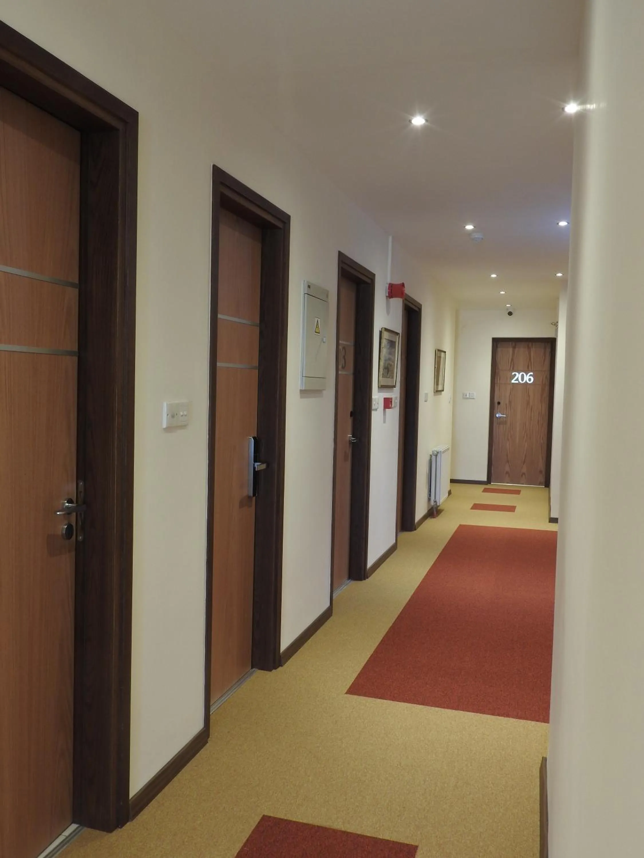 Hill View Hotel Apartments