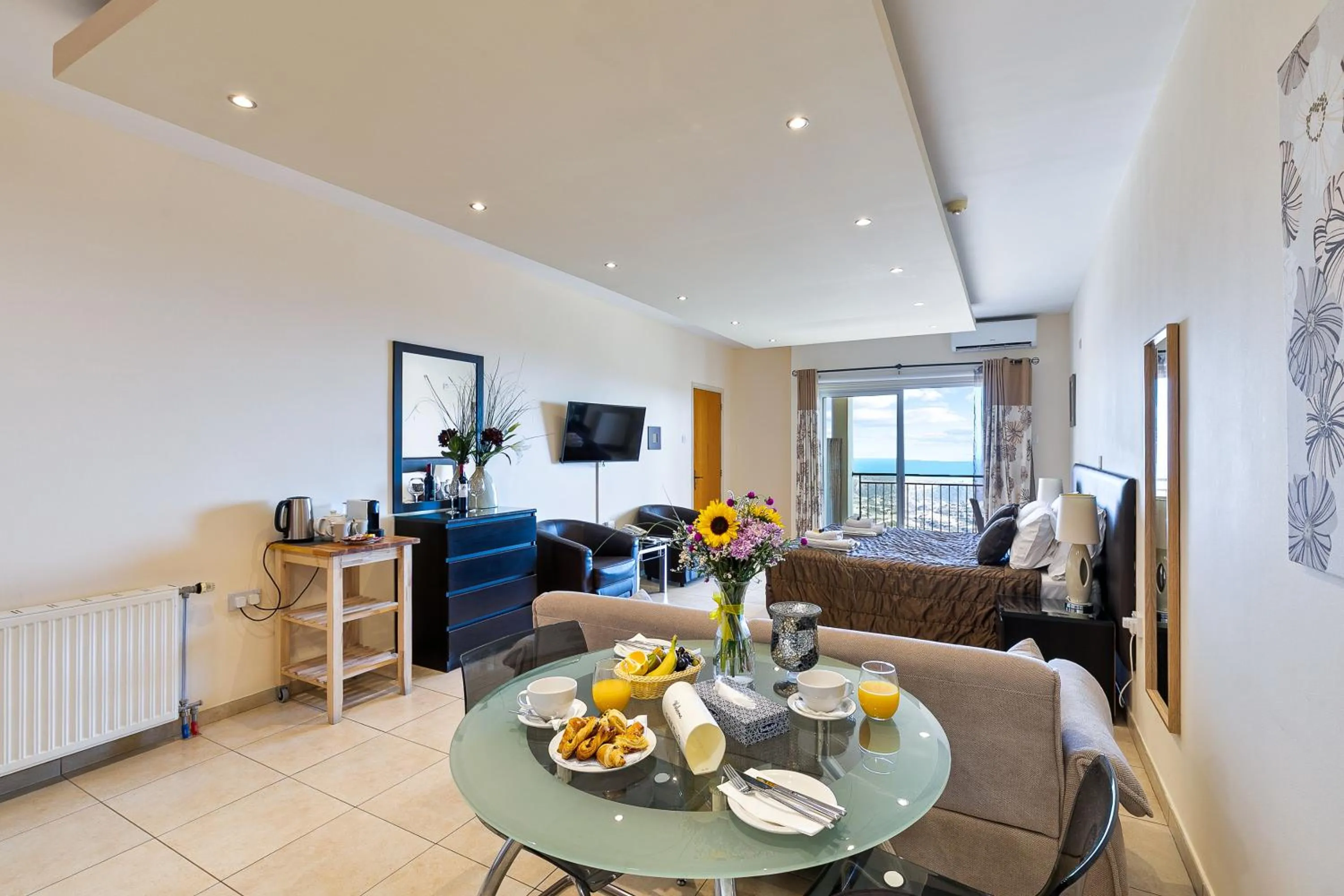 Hill View Hotel Apartments