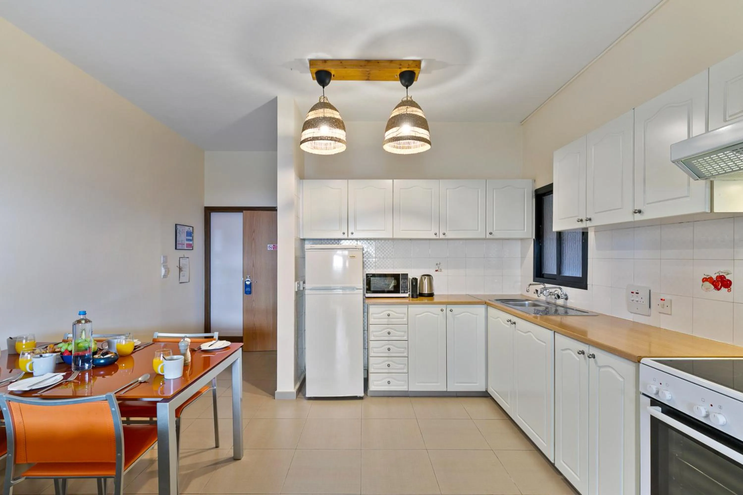 Hill View Hotel Apartments