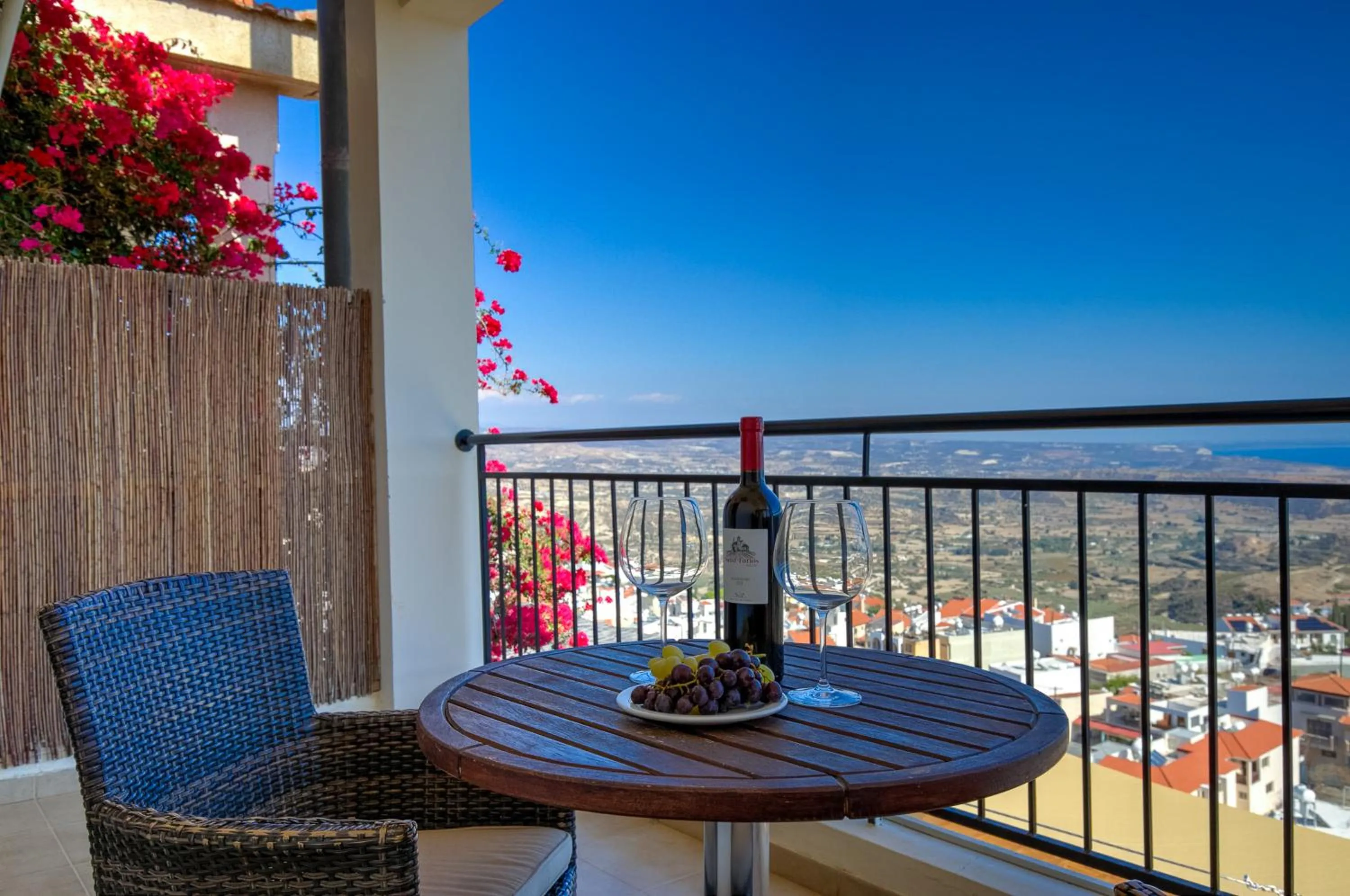 Hill View Hotel Apartments